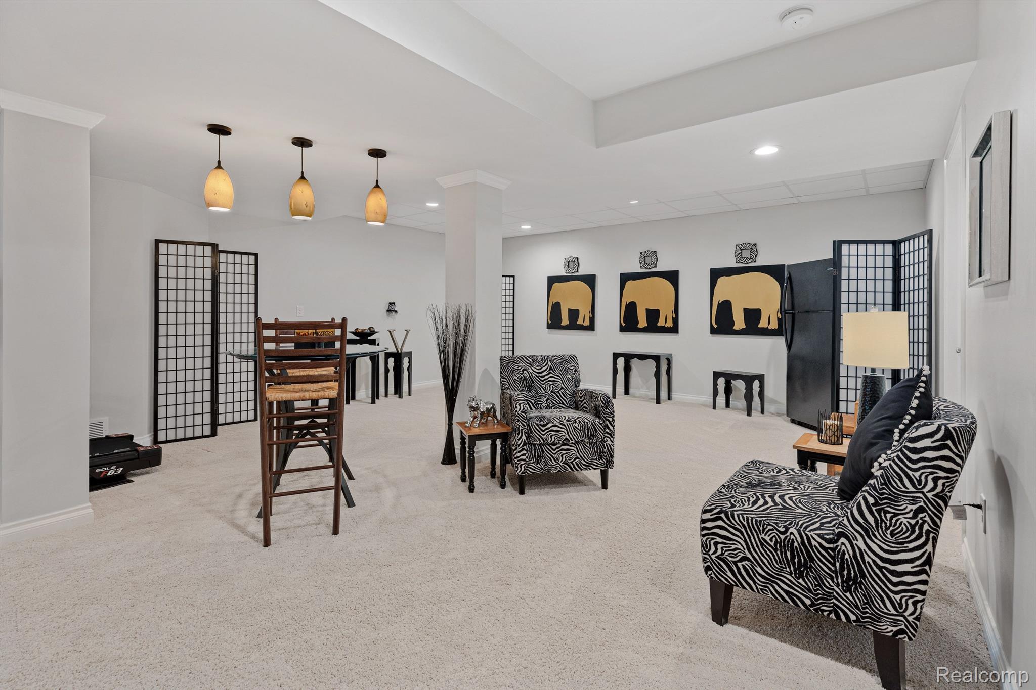 166 OAKLAND CREST Drive