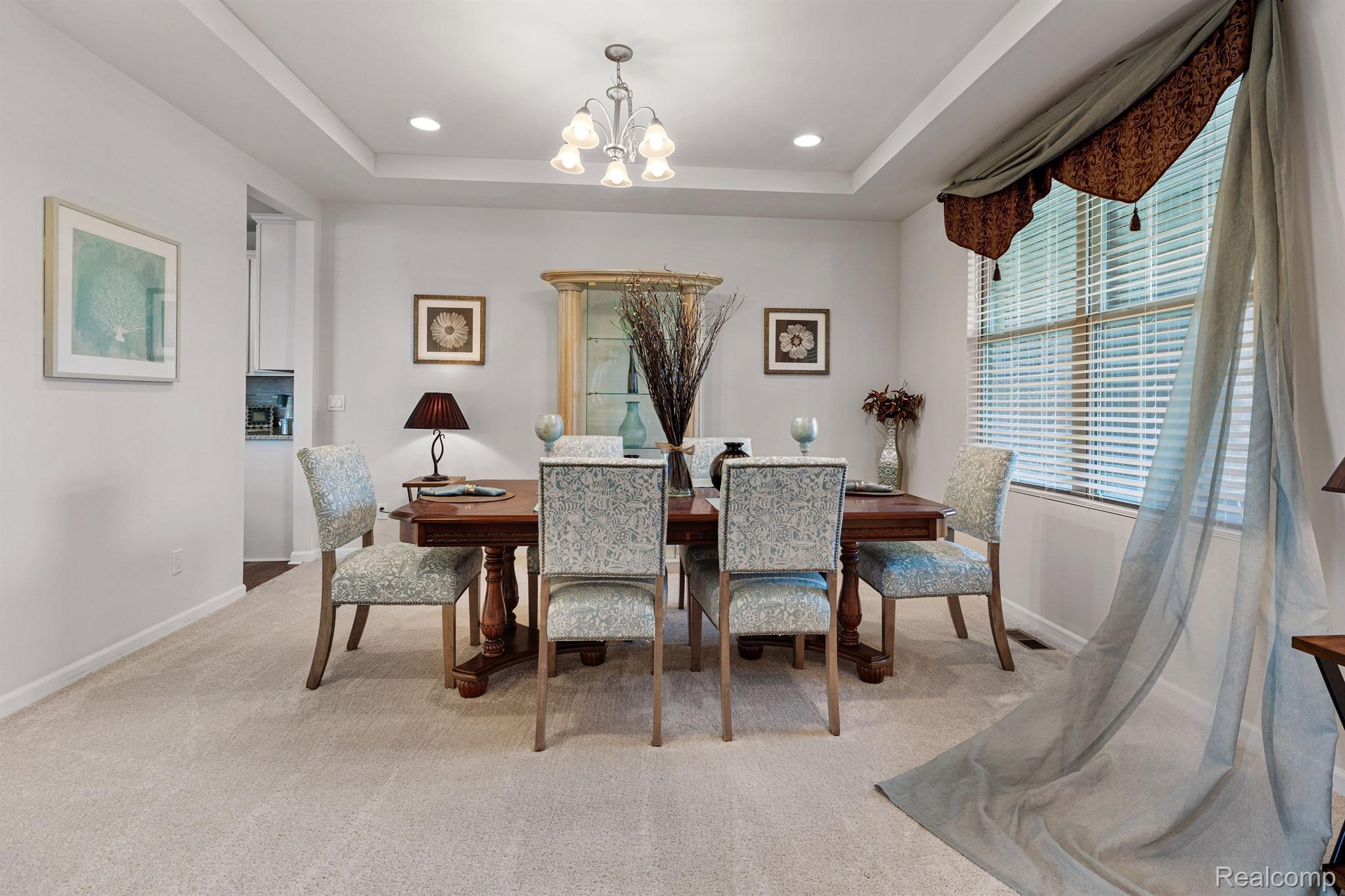 166 OAKLAND CREST Drive