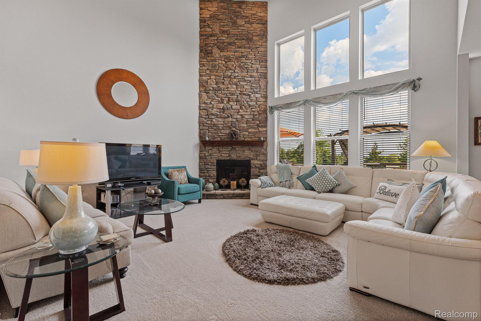 166 OAKLAND CREST Drive