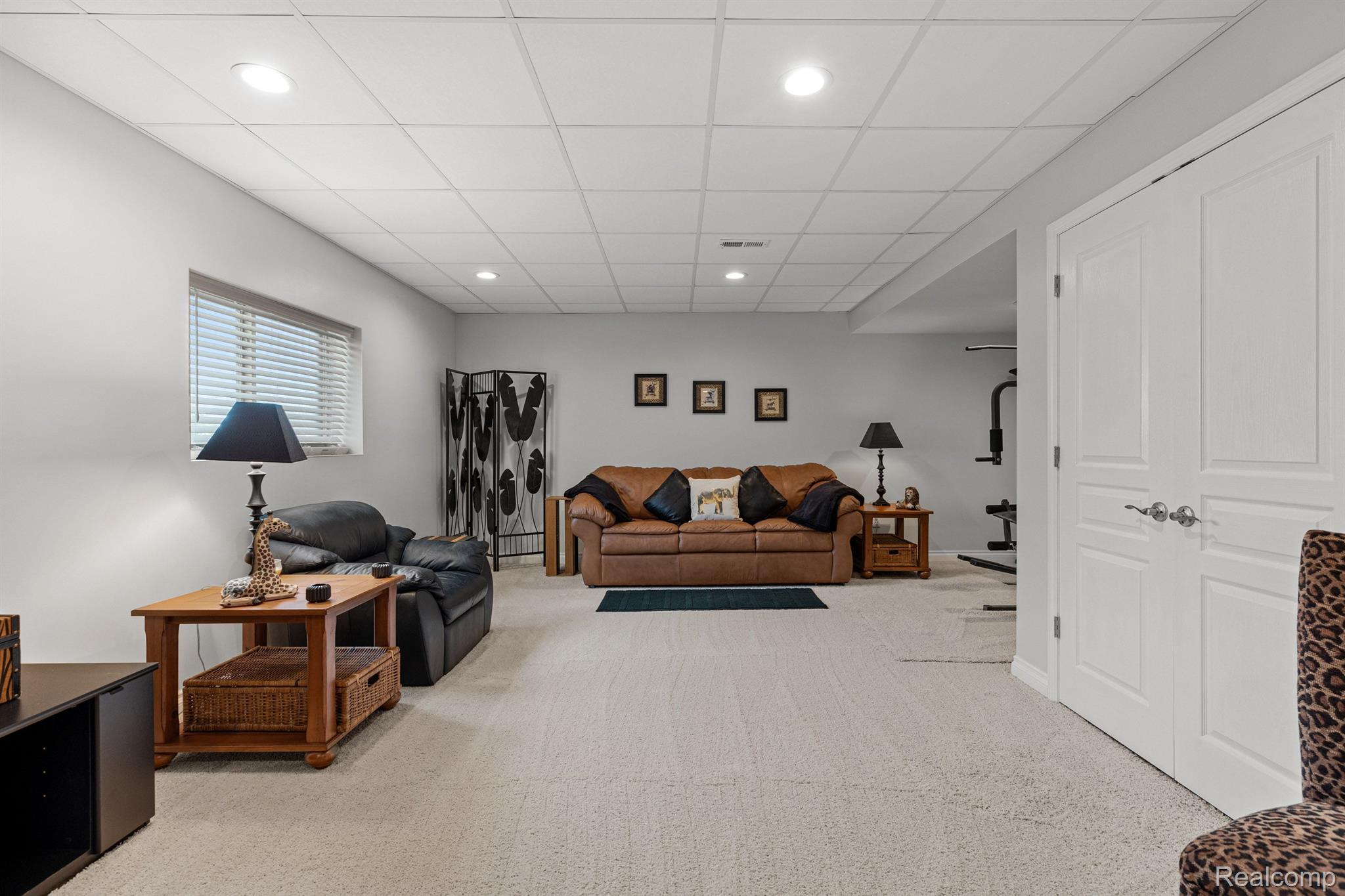 166 OAKLAND CREST Drive