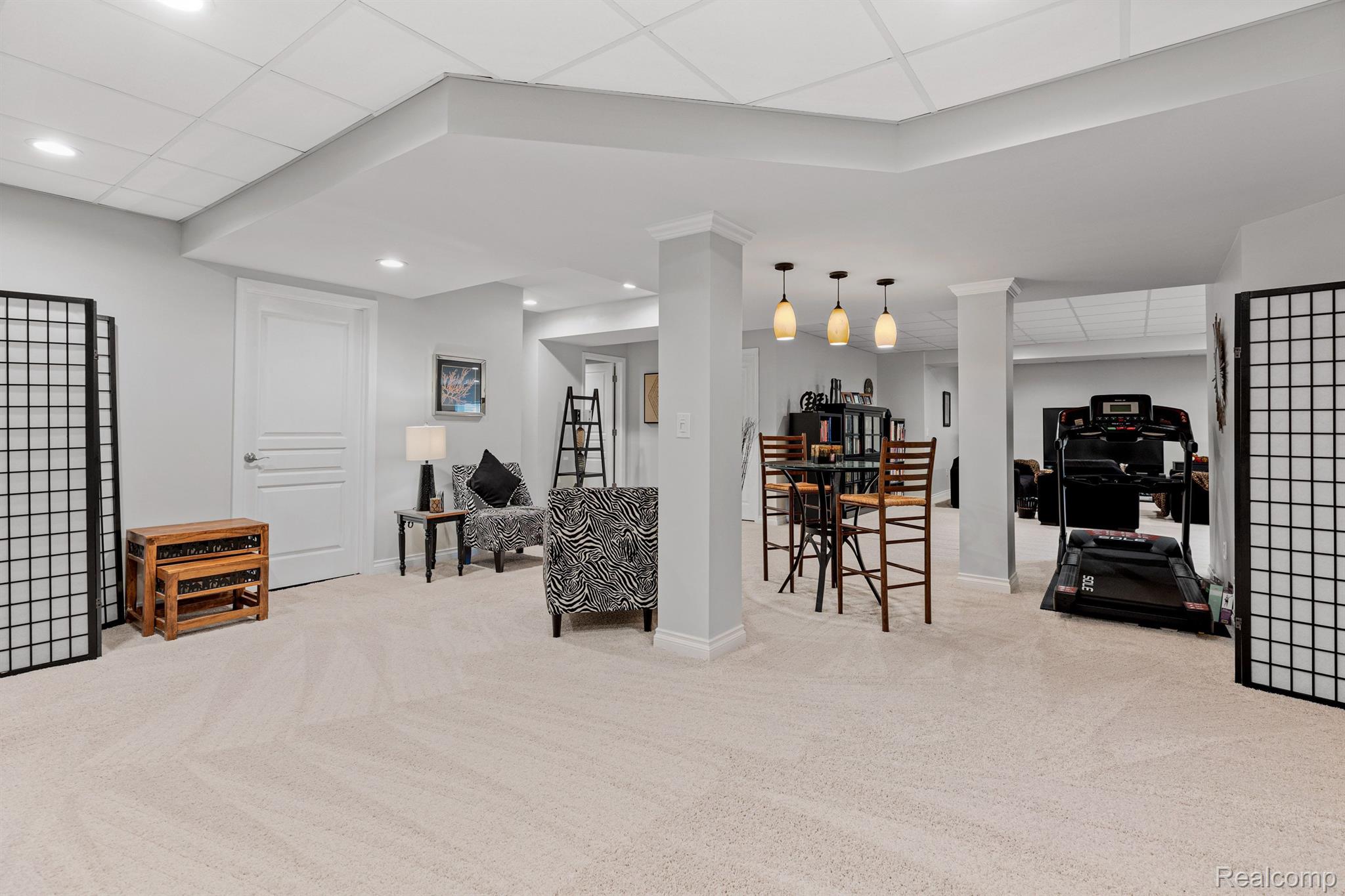 166 OAKLAND CREST Drive