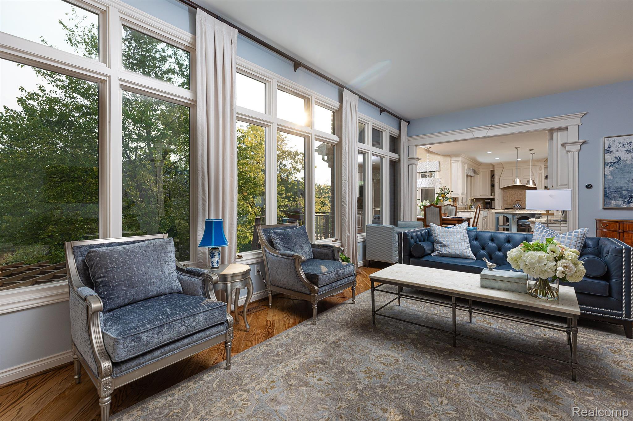 1152 AUTUMNVIEW Drive