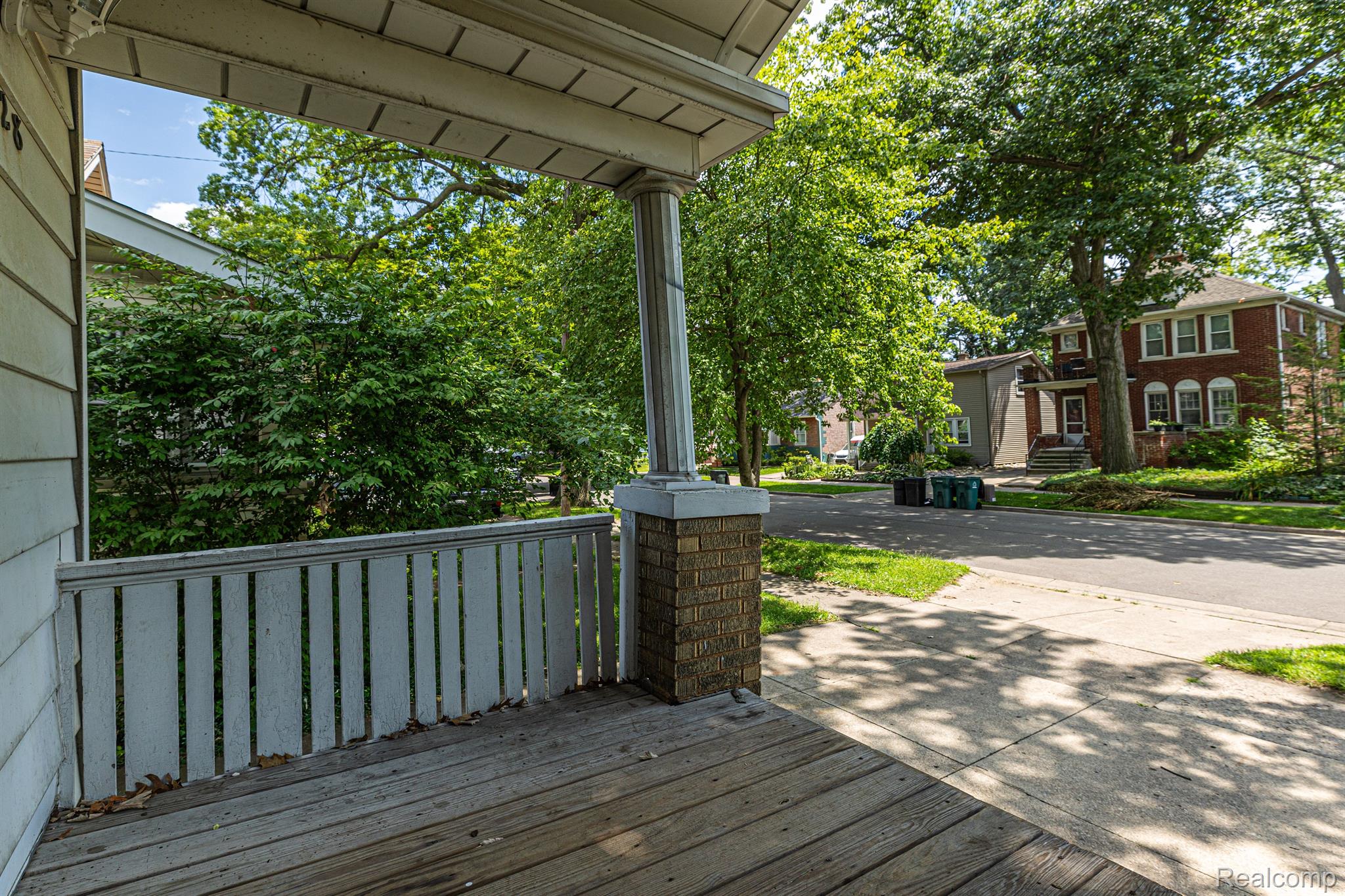 228 W WEBSTER Street