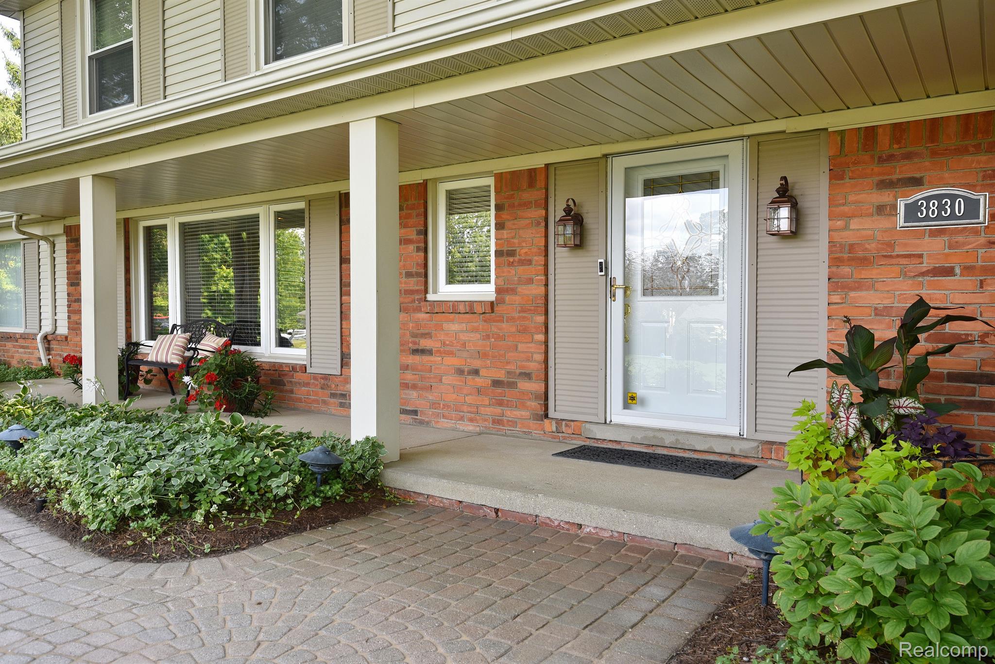 3830 Eastbourne Drive