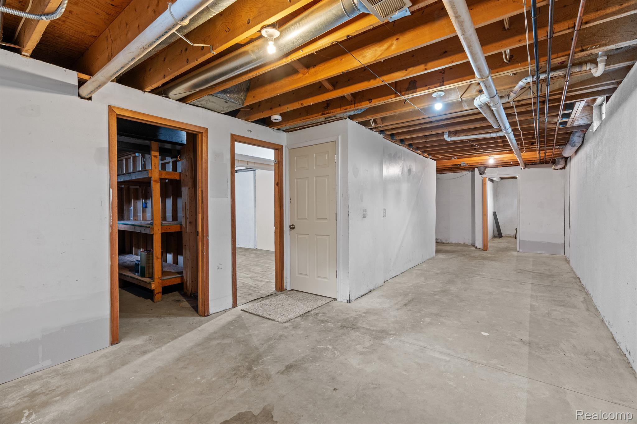 7584 W Pearson