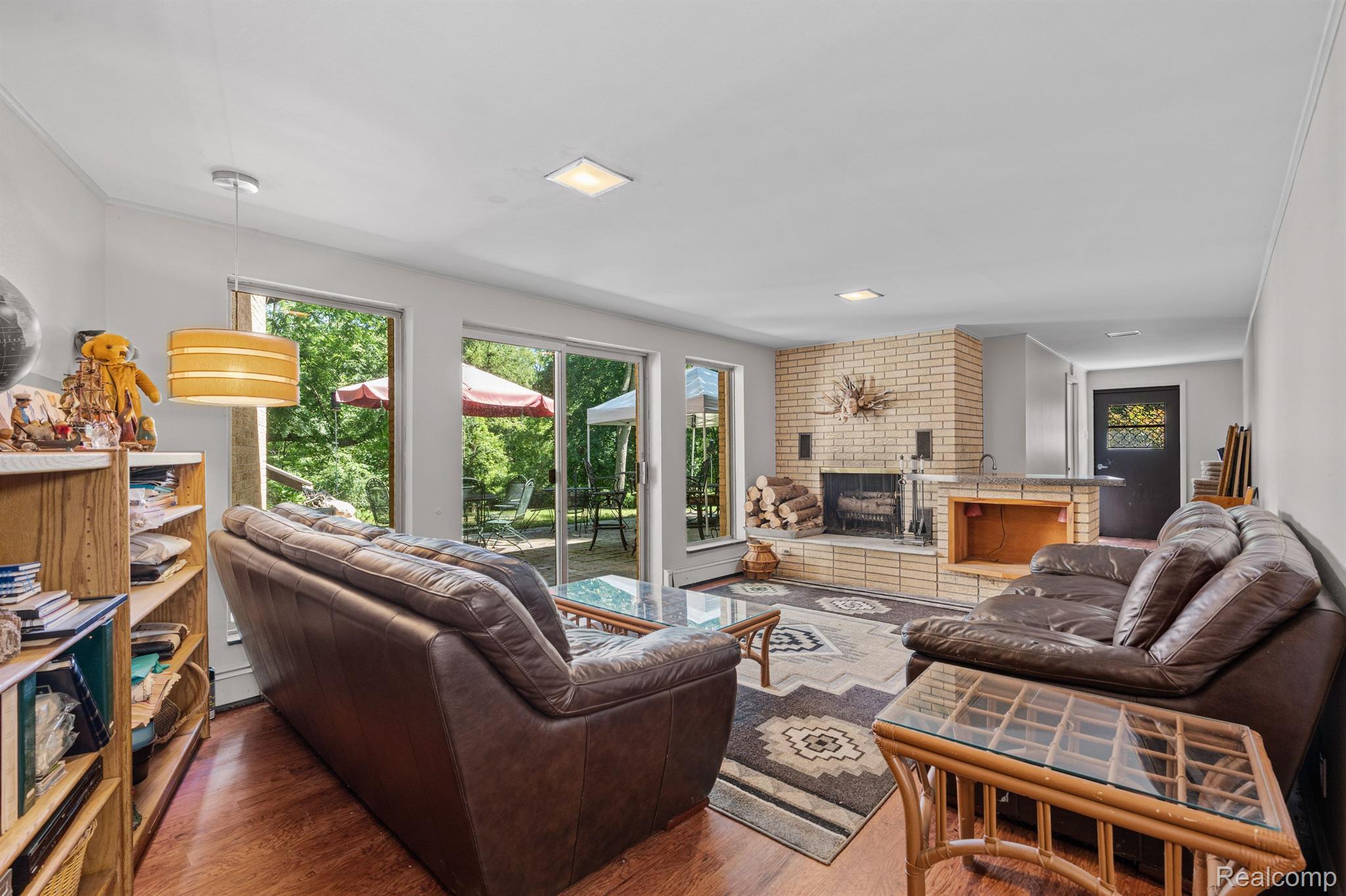 5110 Old Court