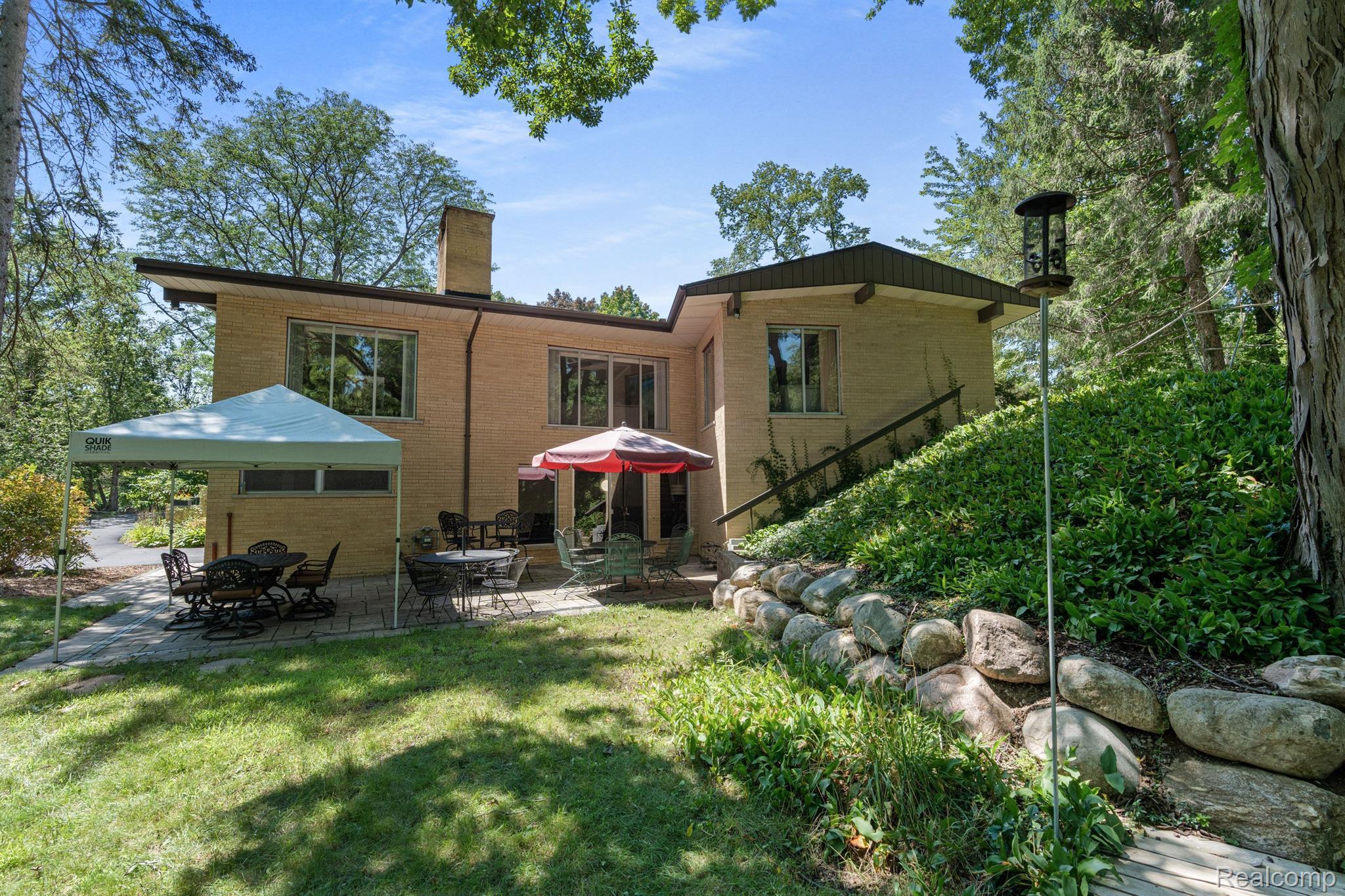5110 Old Court