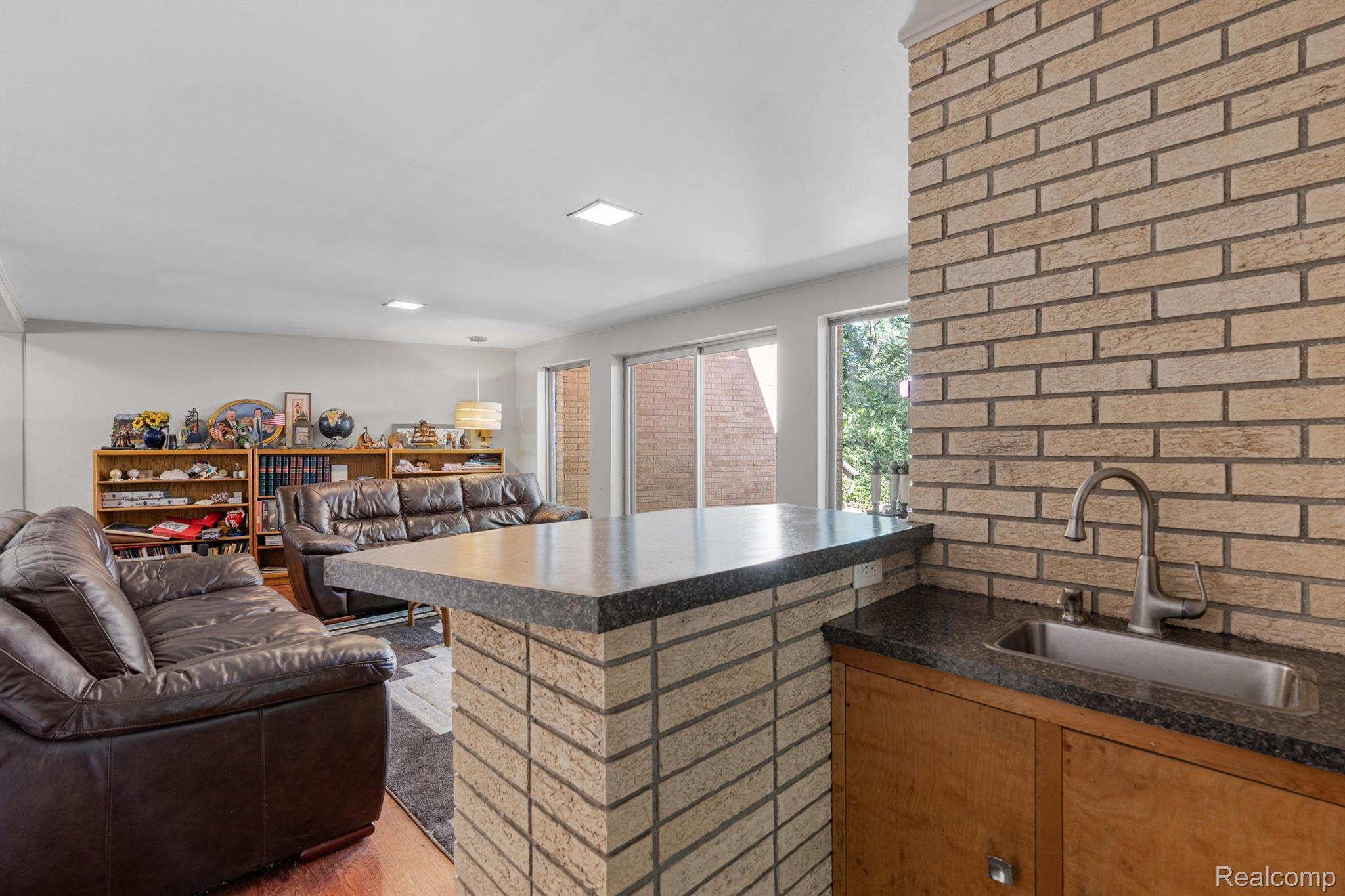 5110 Old Court