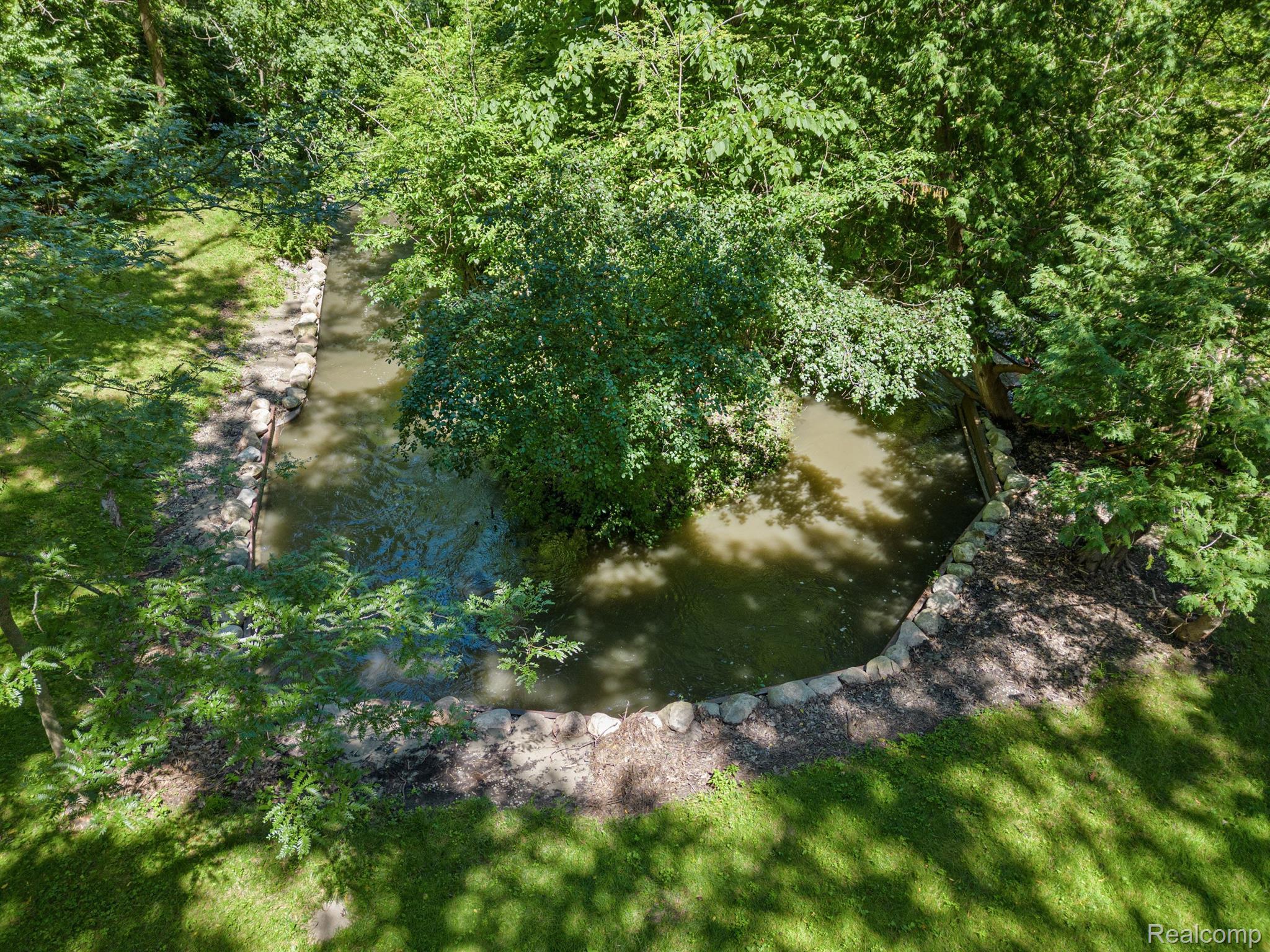 5110 Old Court