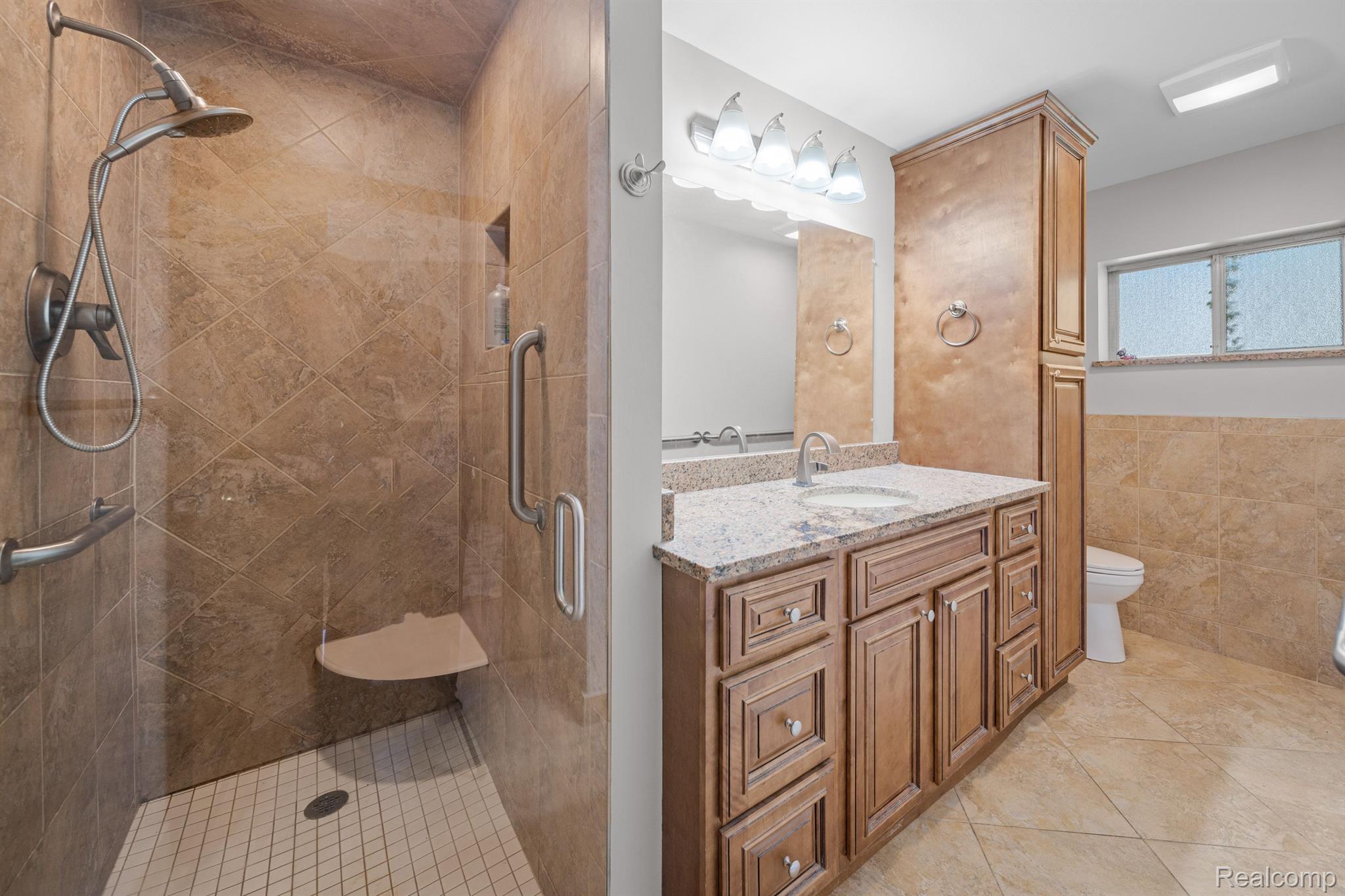5110 Old Court