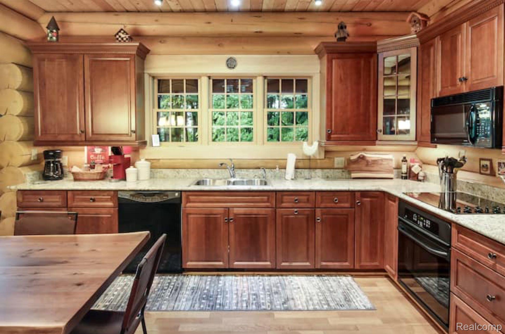 6004 Spyglass Hill Court
