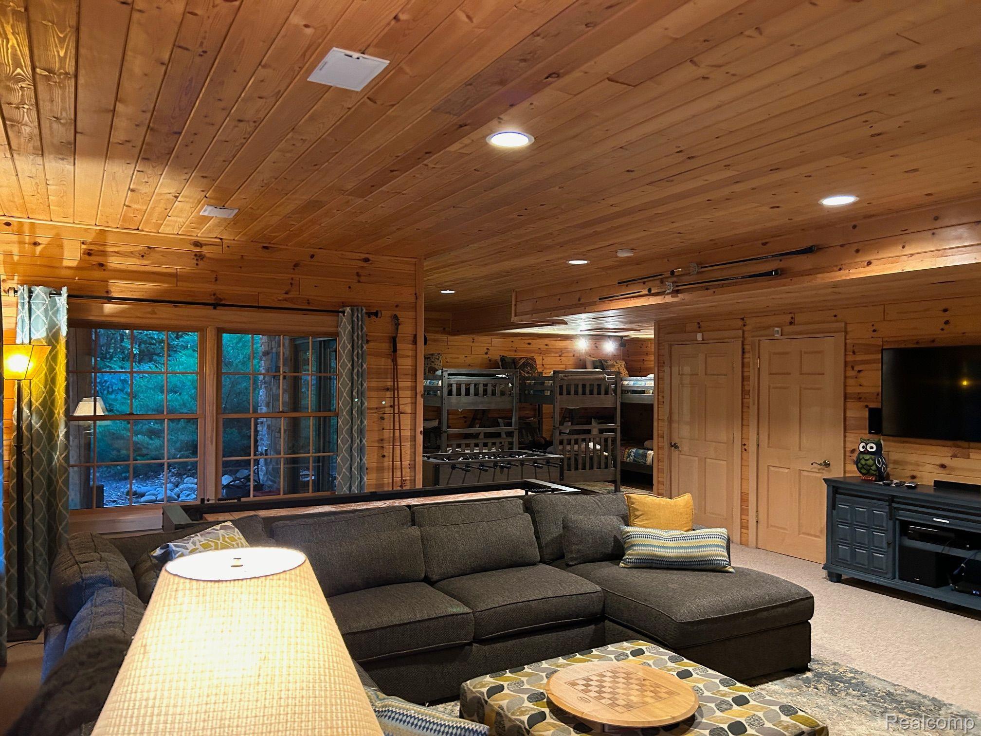 6004 Spyglass Hill Court