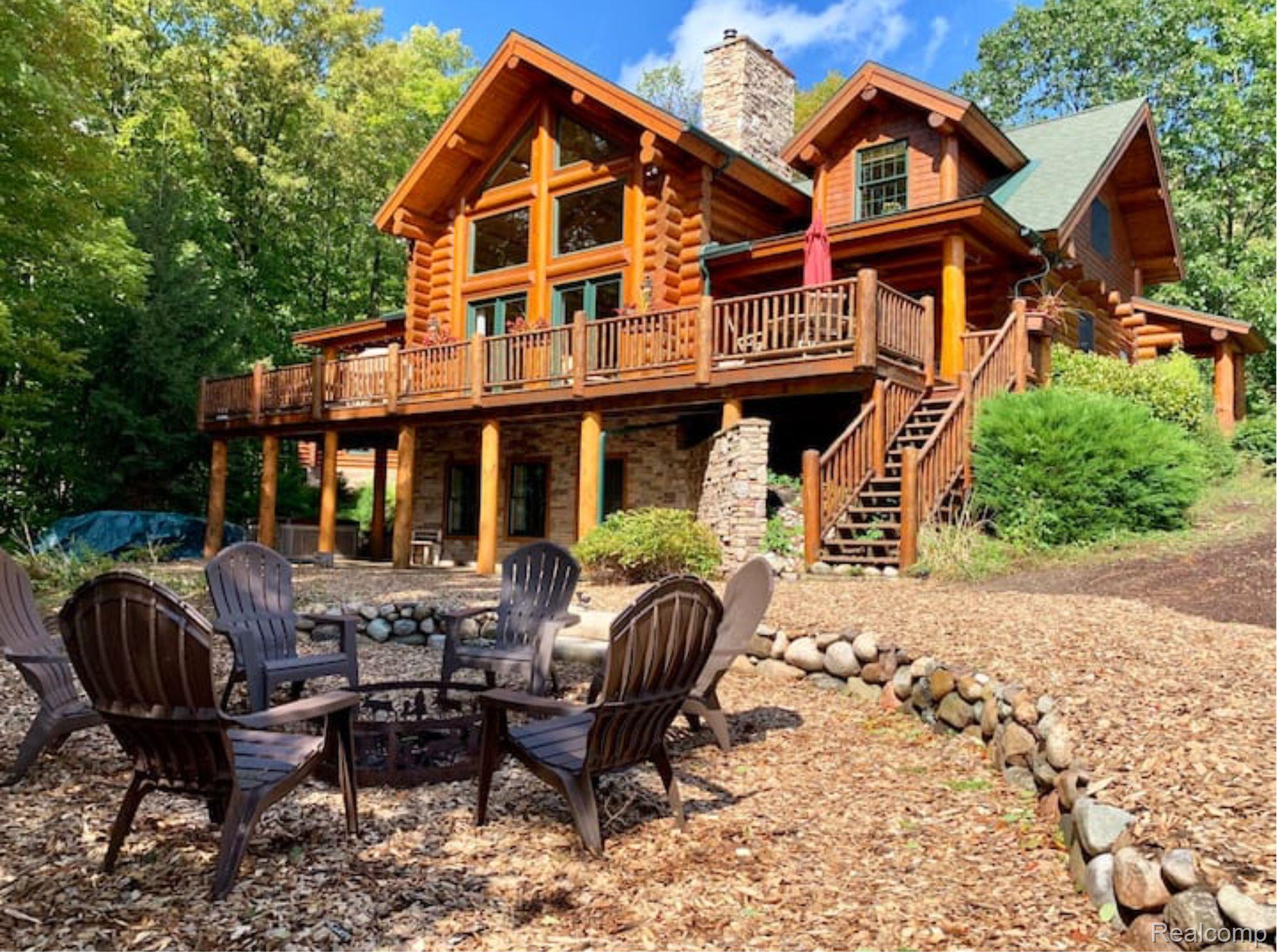 6004 Spyglass Hill Court