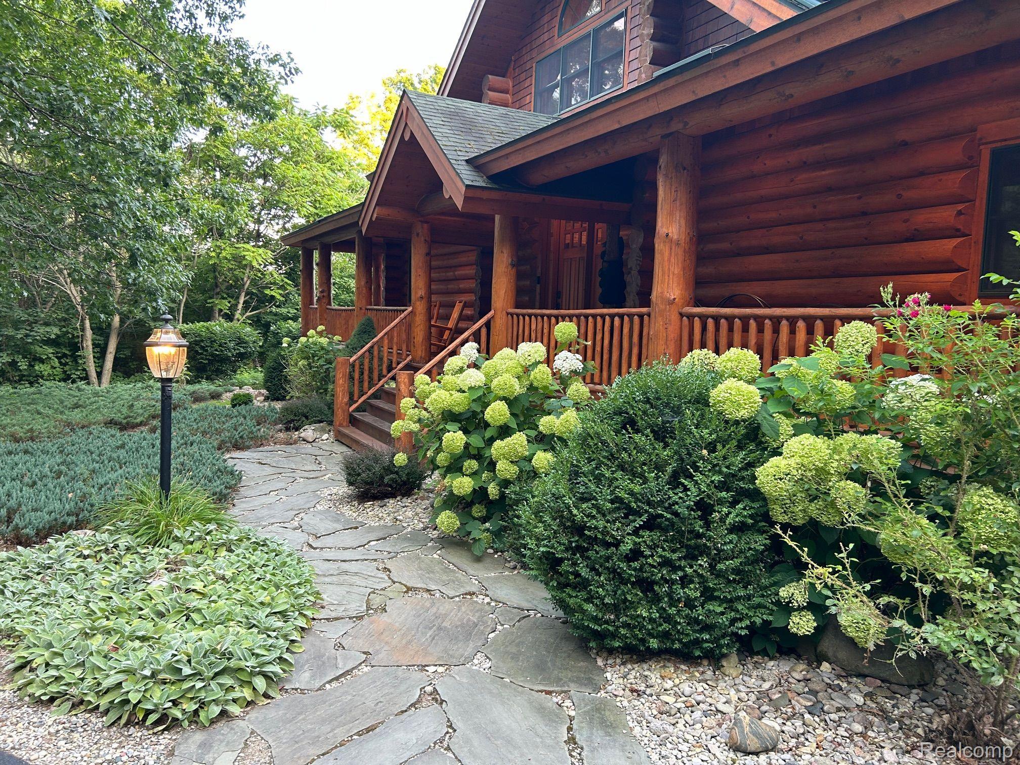 6004 Spyglass Hill Court