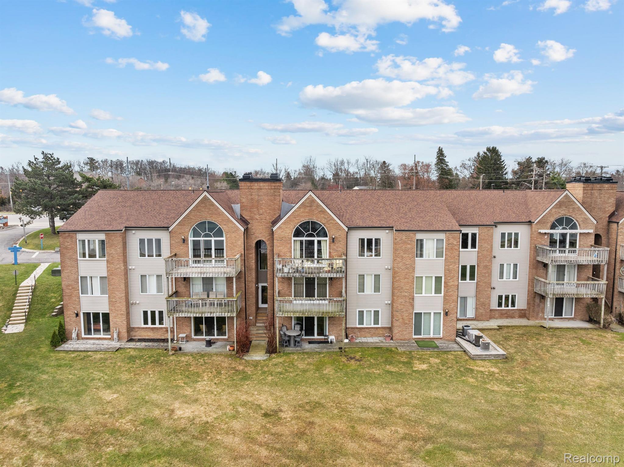 3422 Adams Shore Drive B