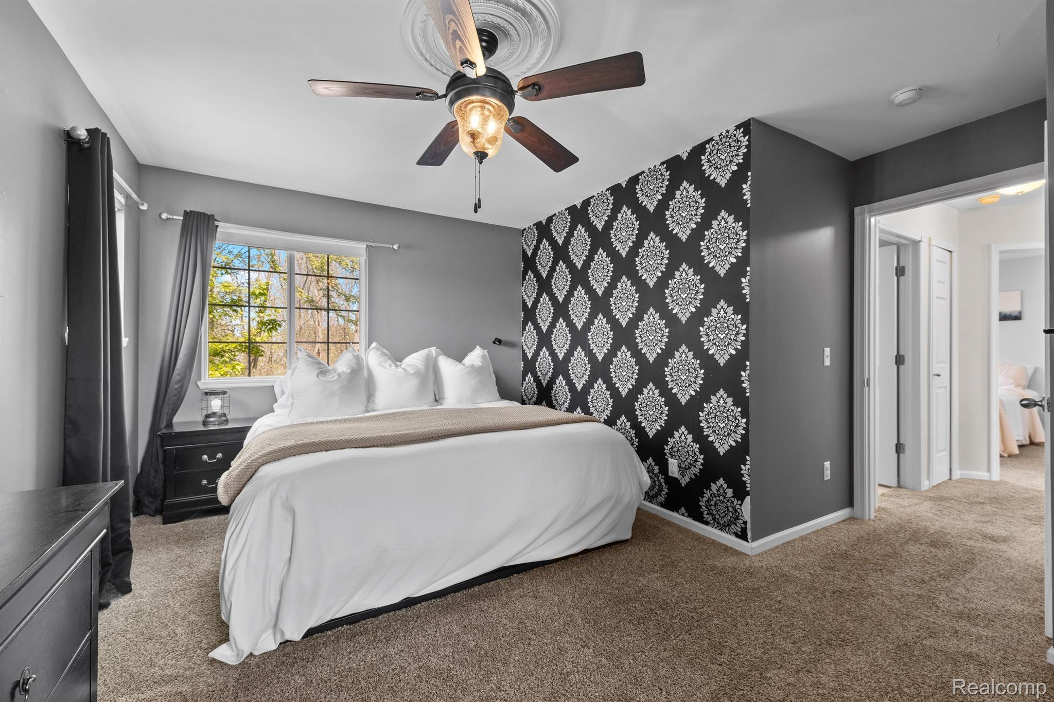 6101 Maple Trail