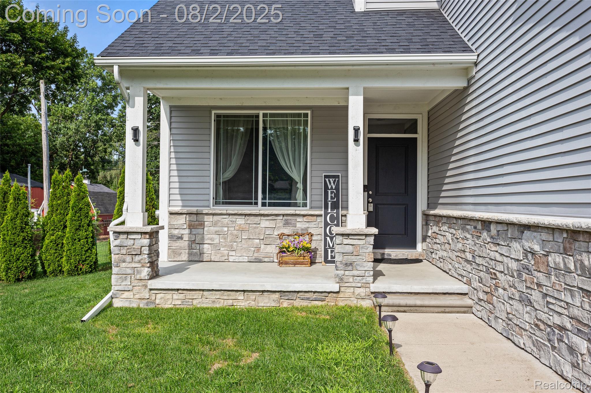 710 Pine Tree Road