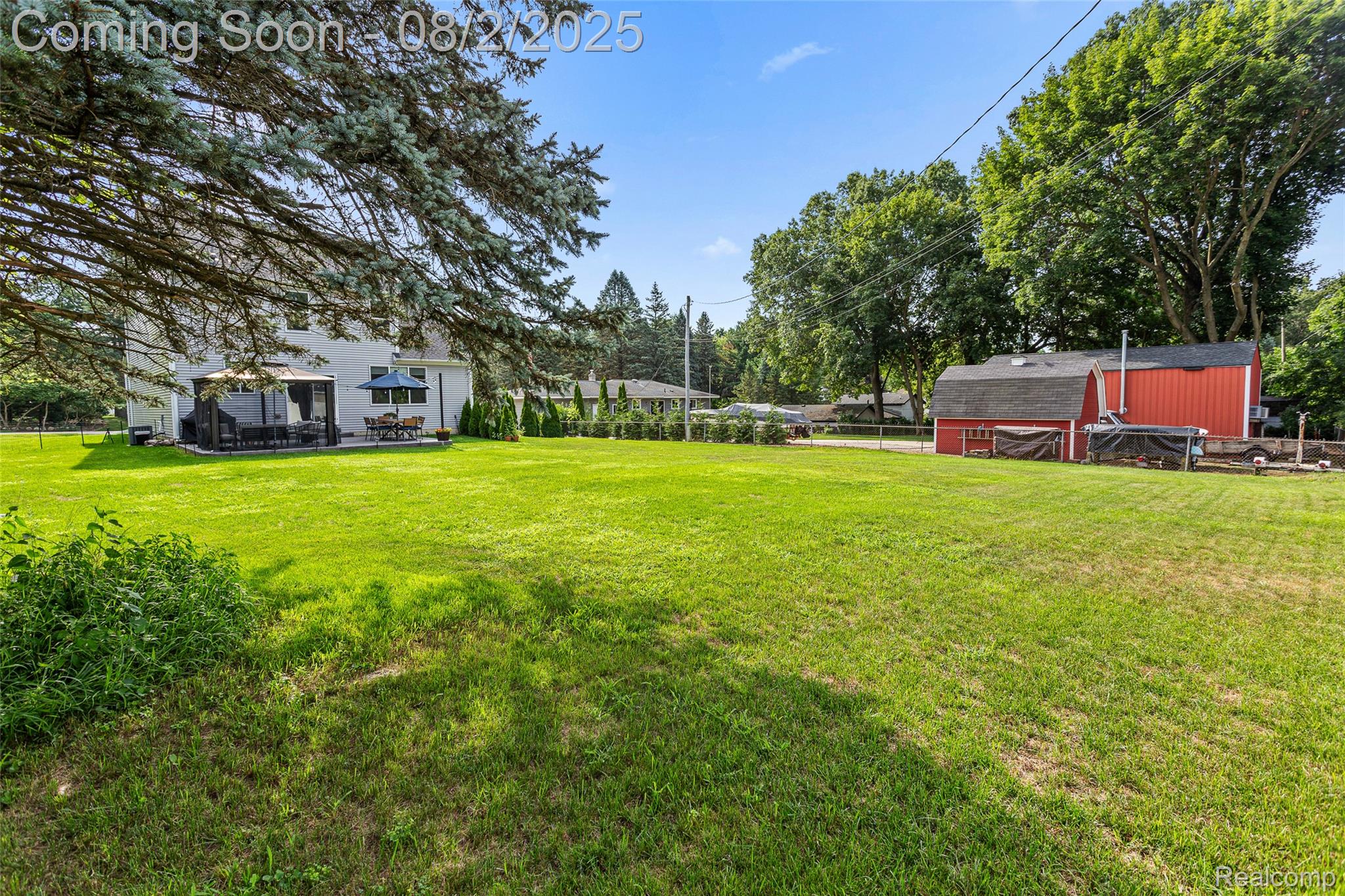 710 Pine Tree Road