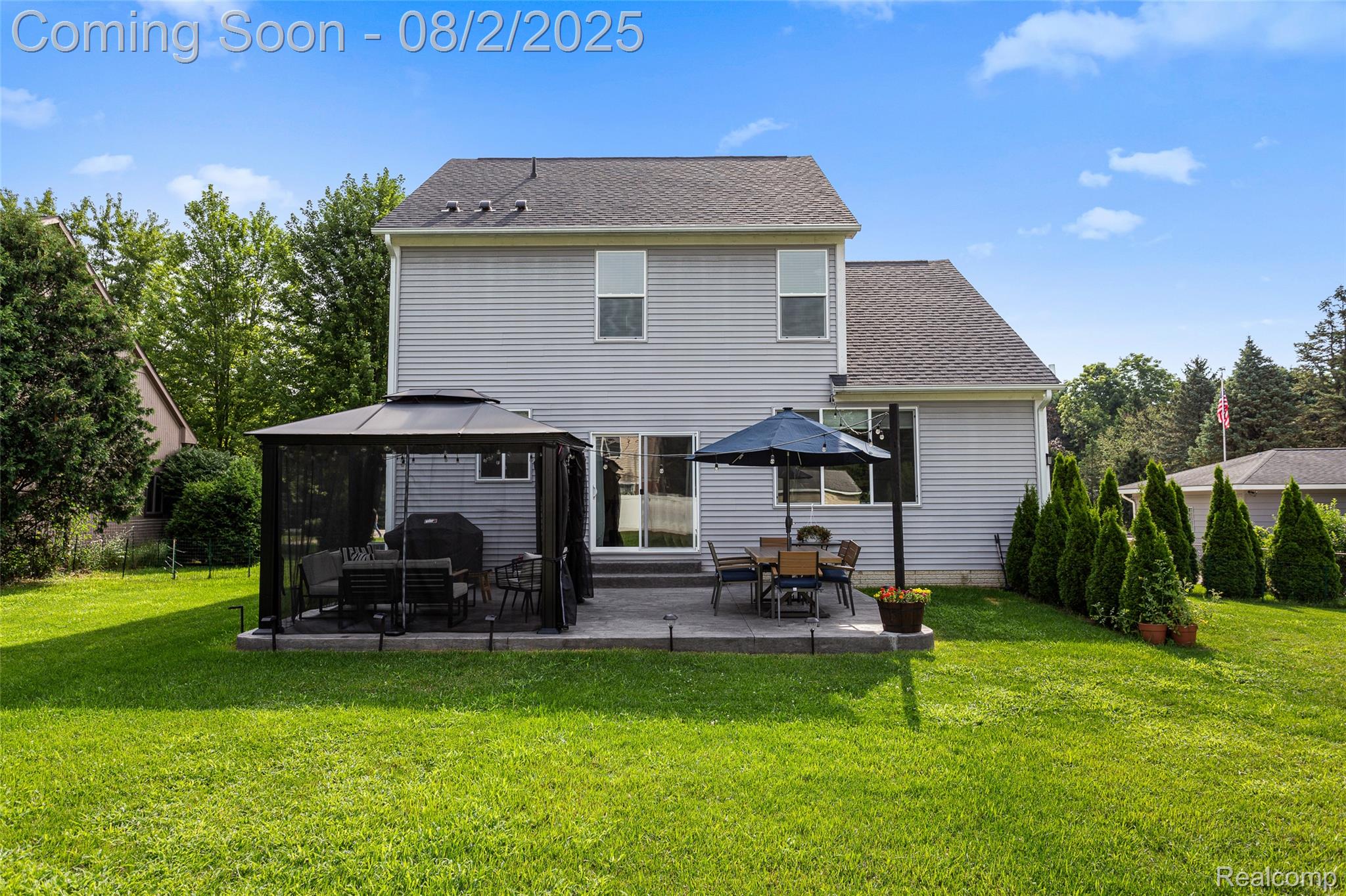 710 Pine Tree Road