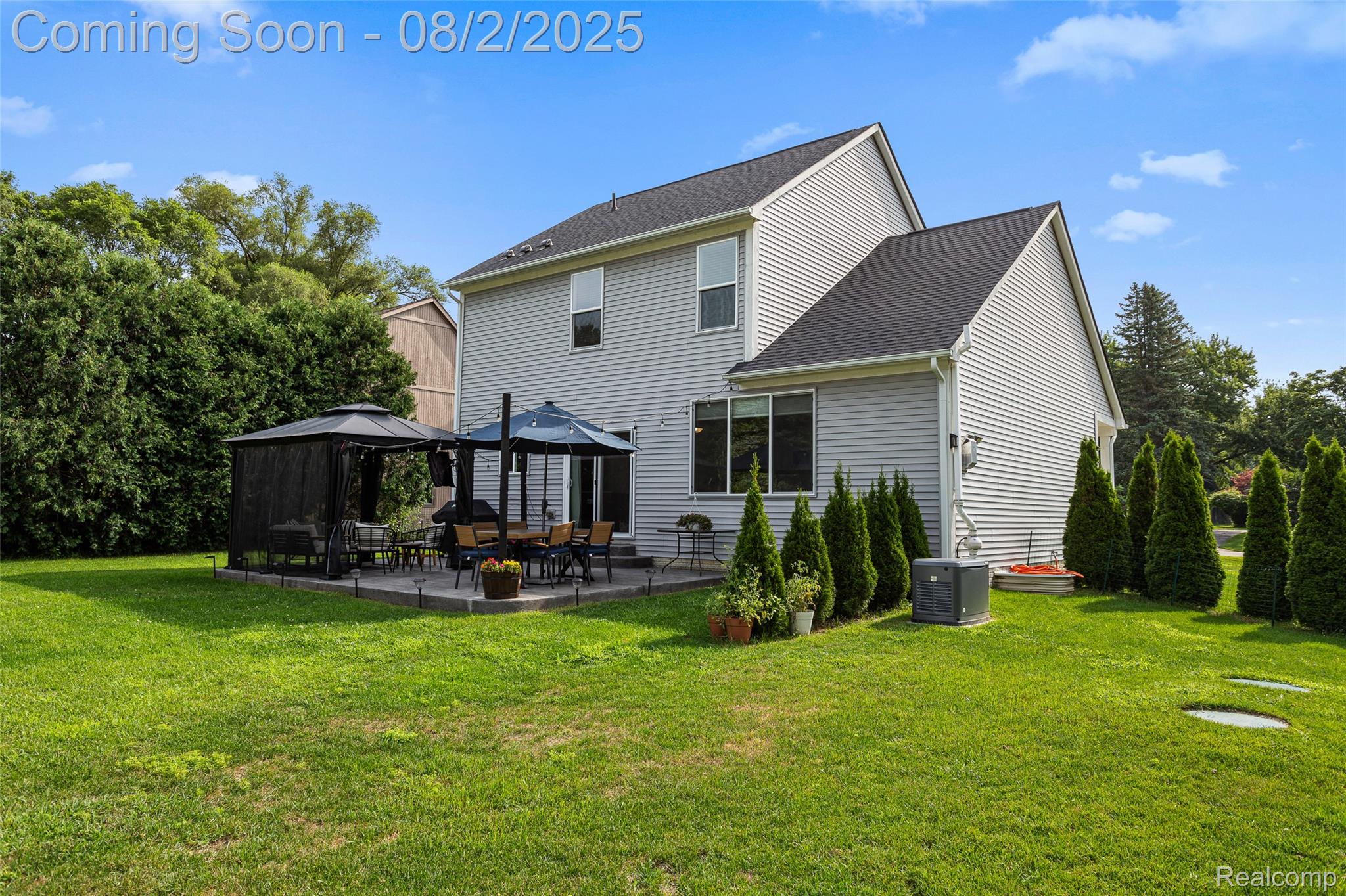 710 Pine Tree Road