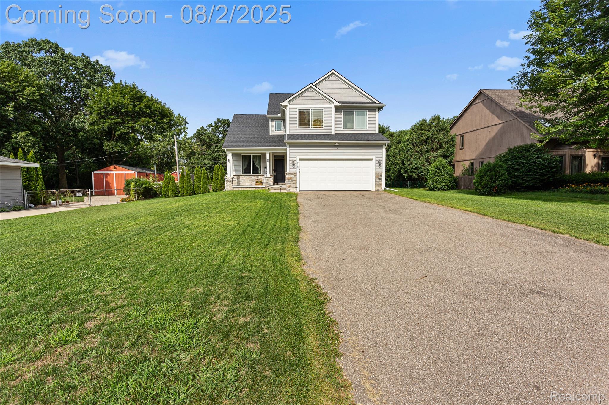 710 Pine Tree Road