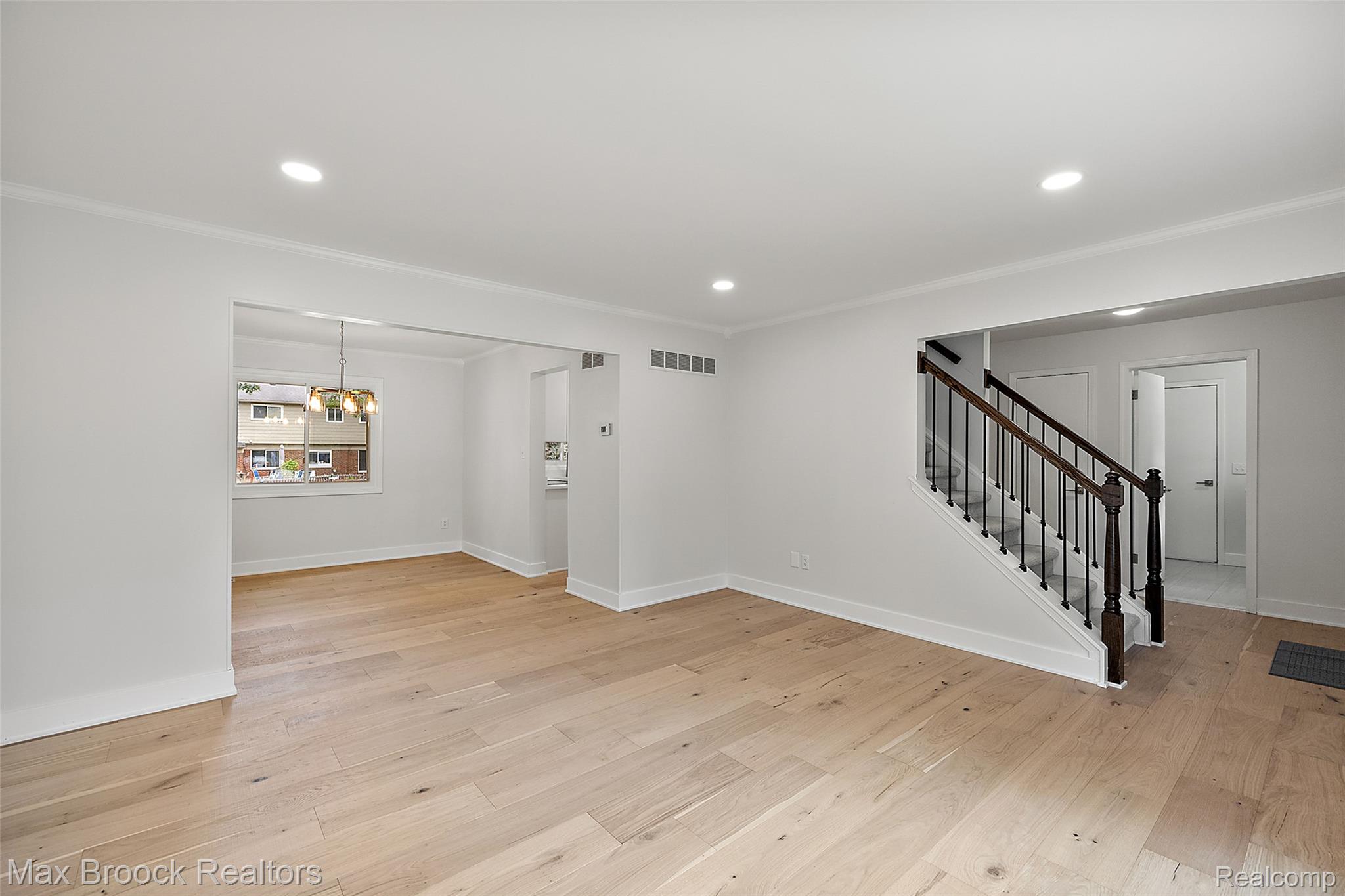 5362 Hertford Drive