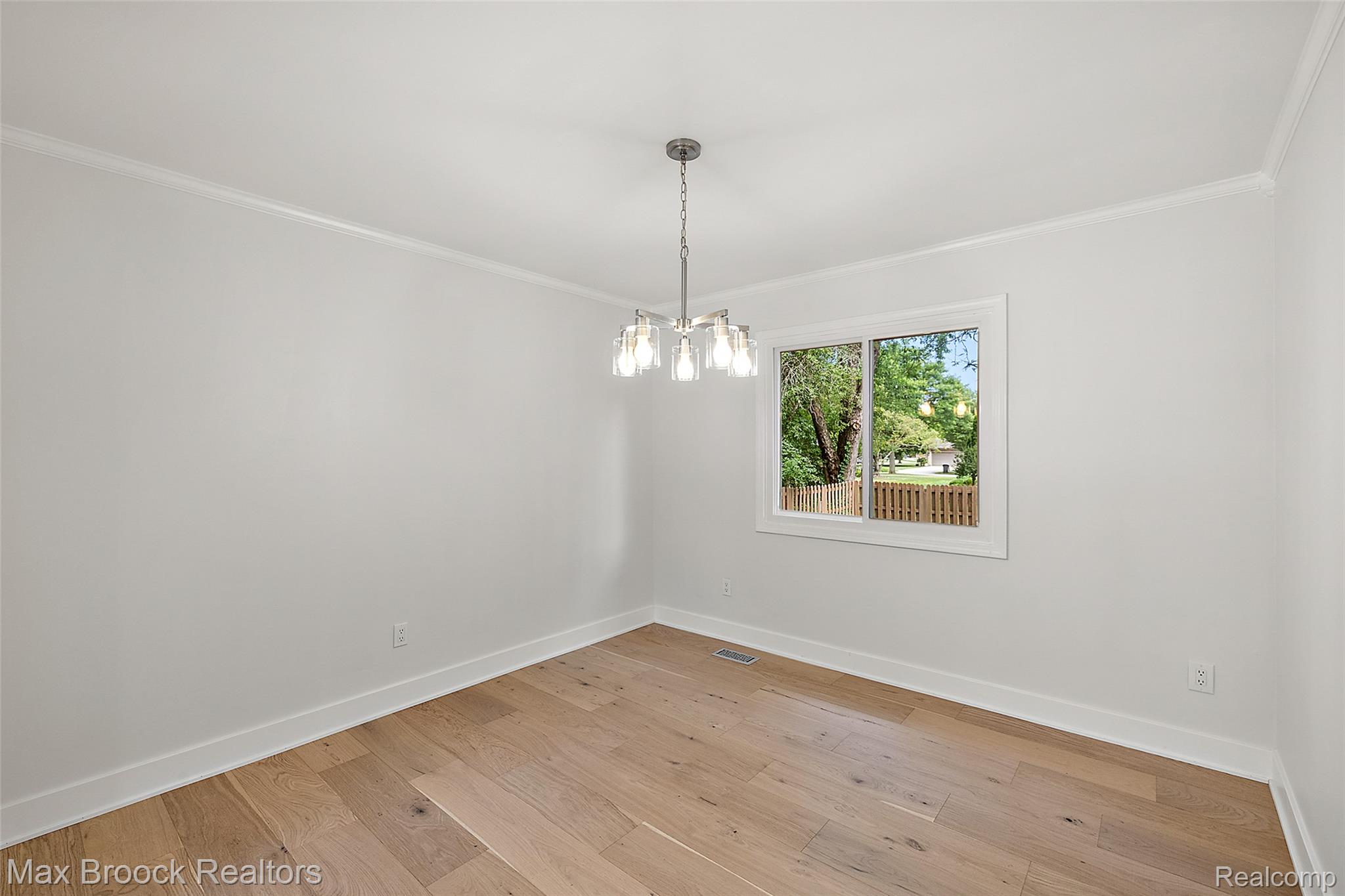 5362 Hertford Drive