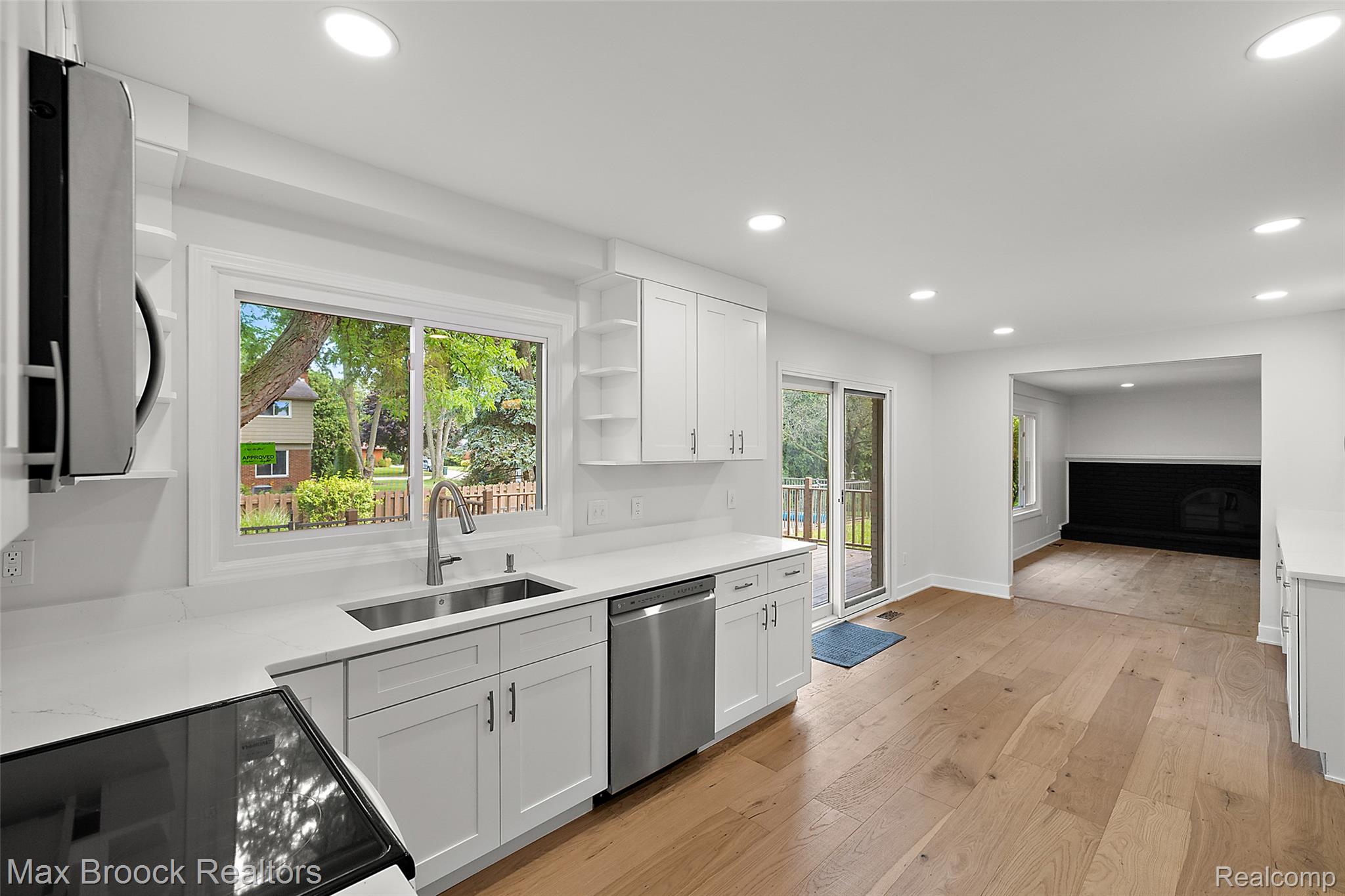 5362 Hertford Drive