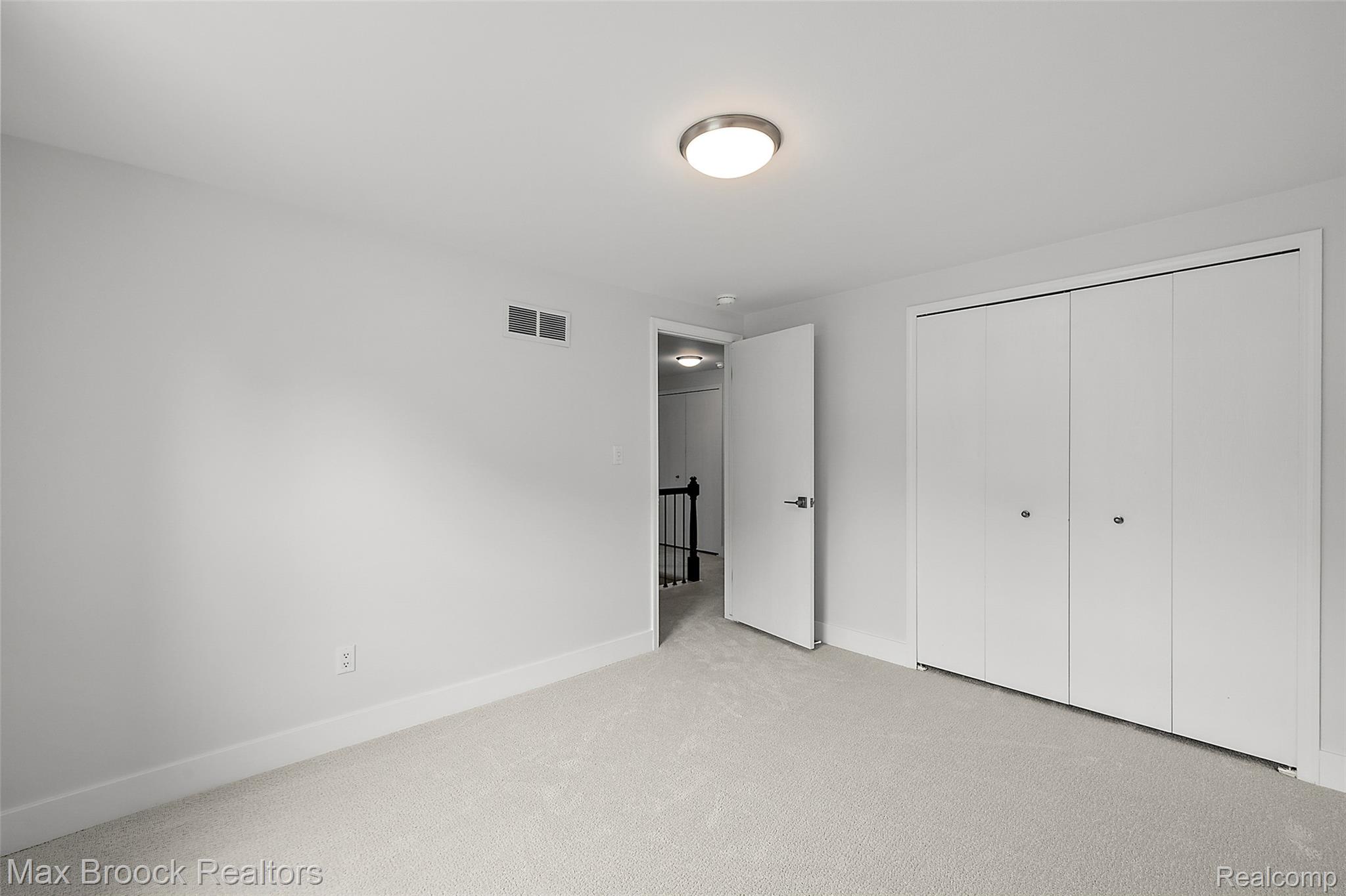 5362 Hertford Drive