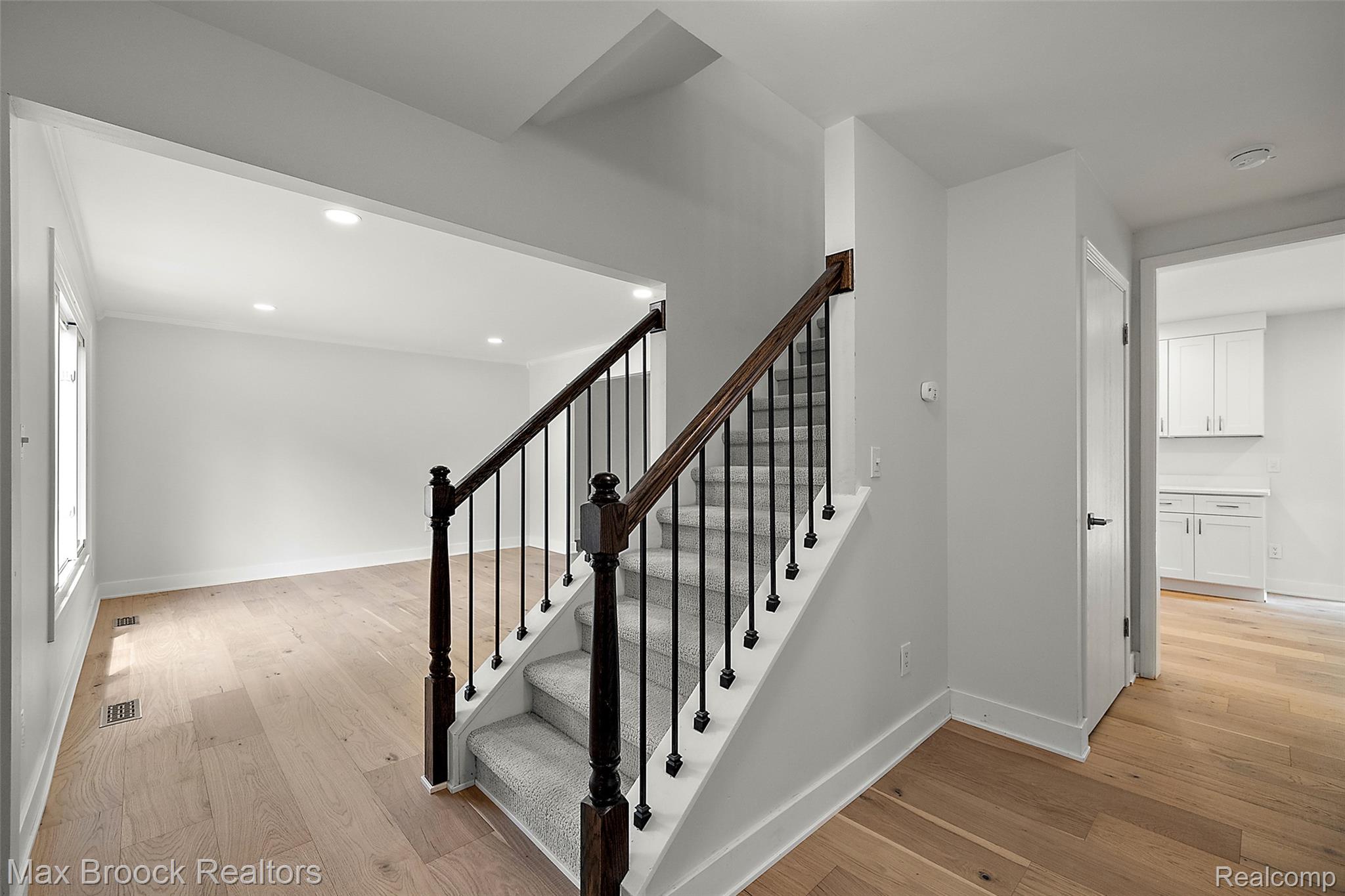 5362 Hertford Drive