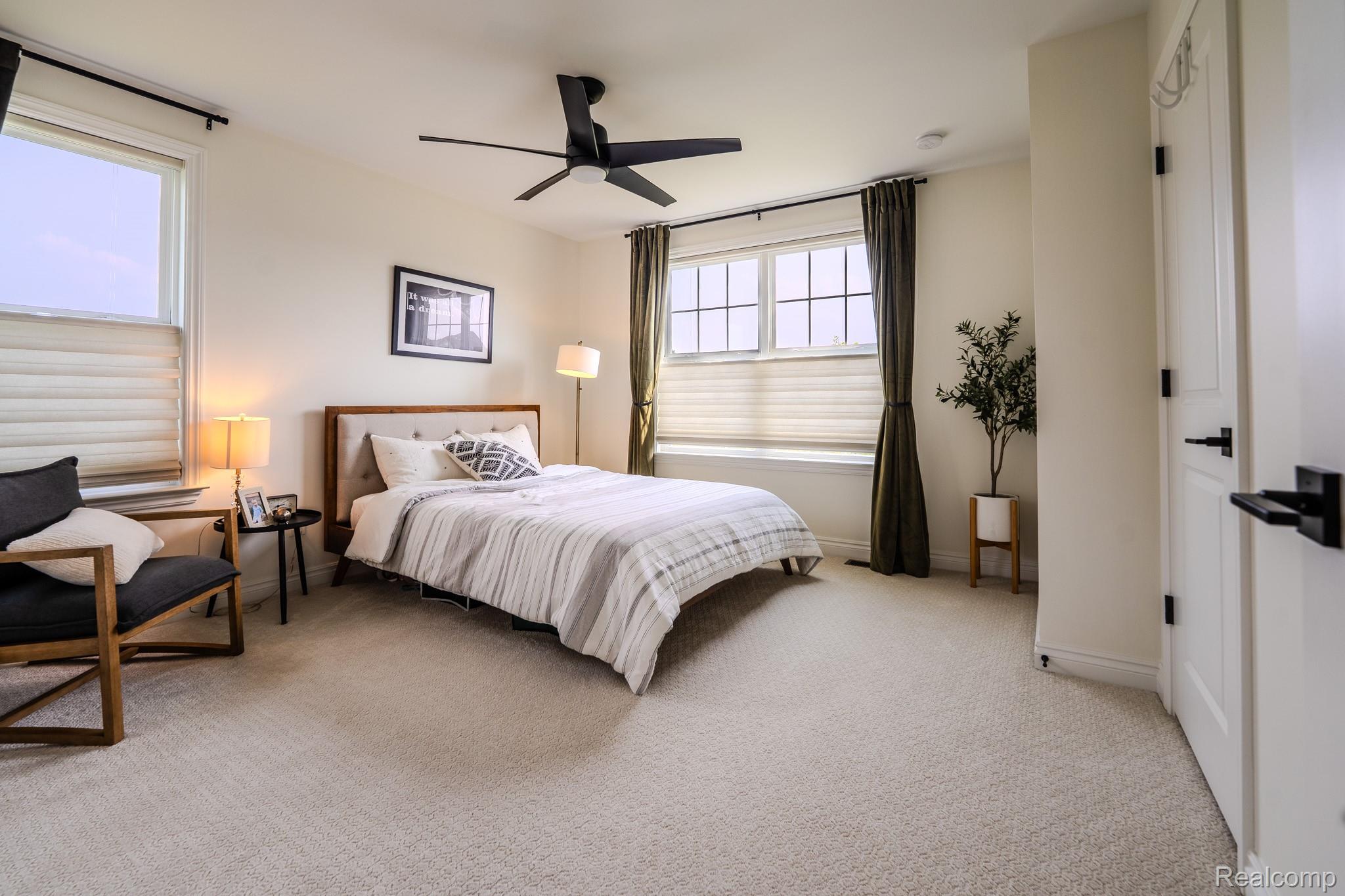 1367 Addington Court