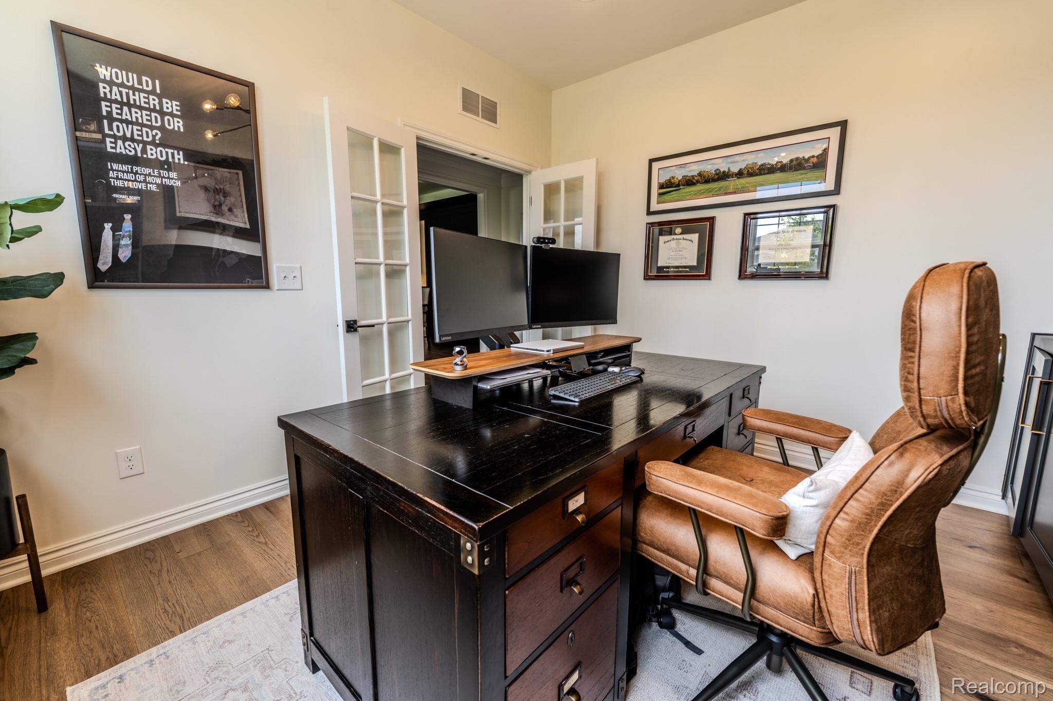 1367 Addington Court