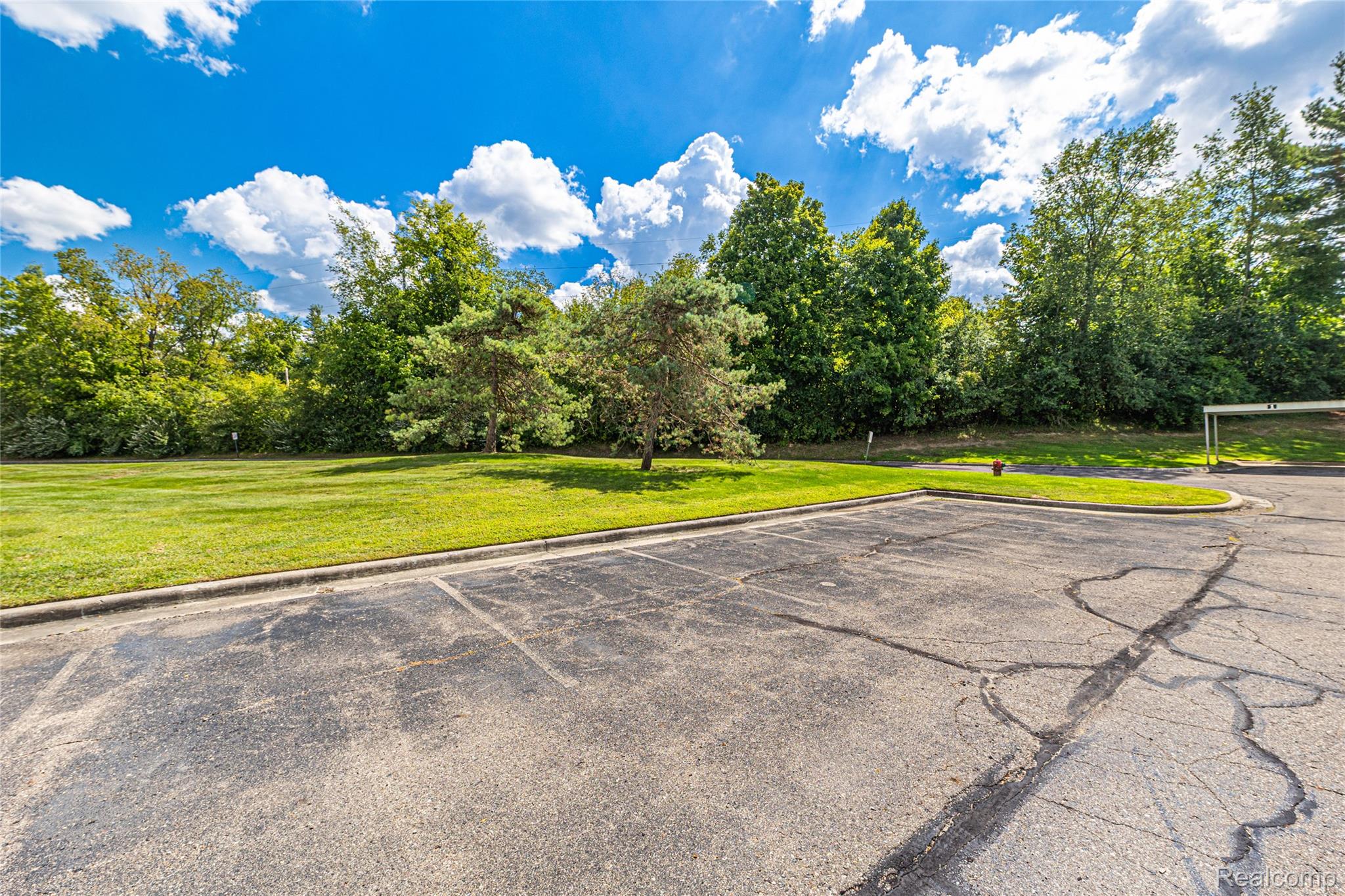 1570 Streamwood Court