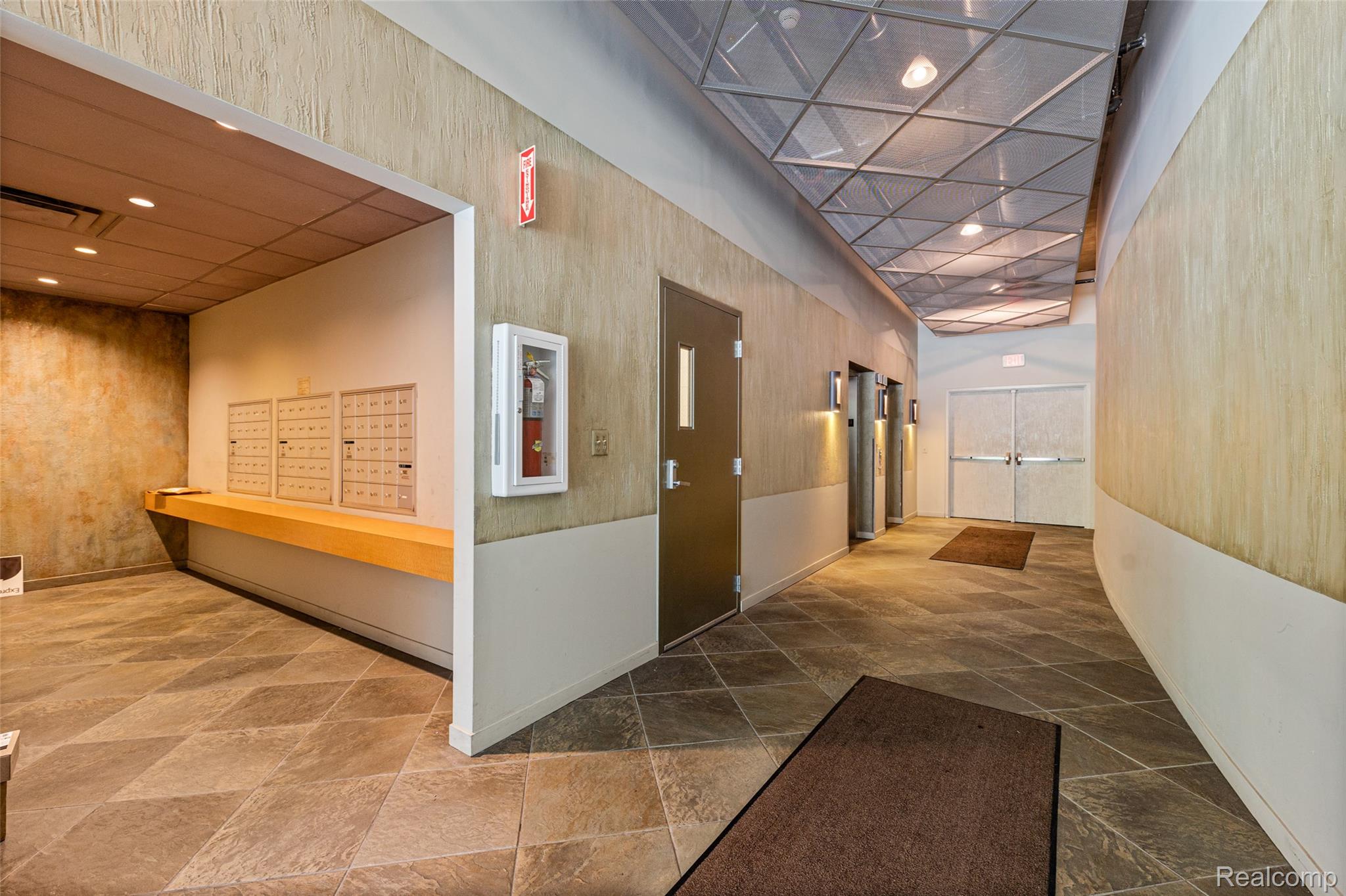 100 W 5th Street 504