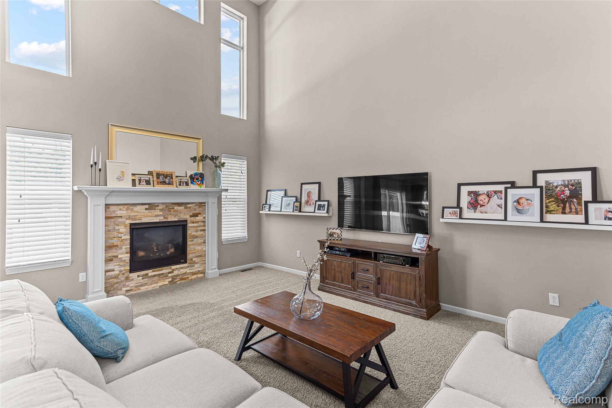 2914 Hartline Drive