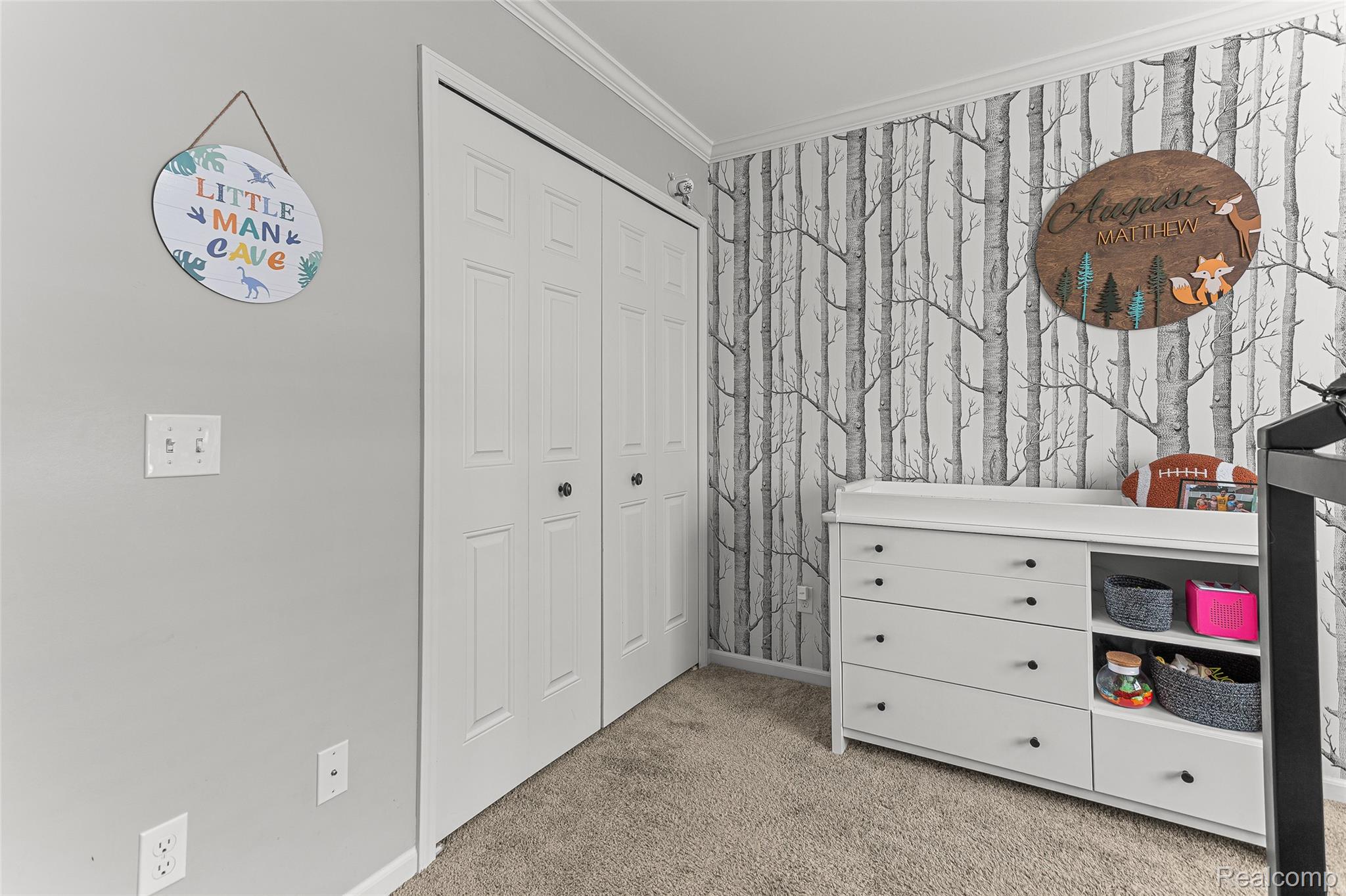2914 Hartline Drive