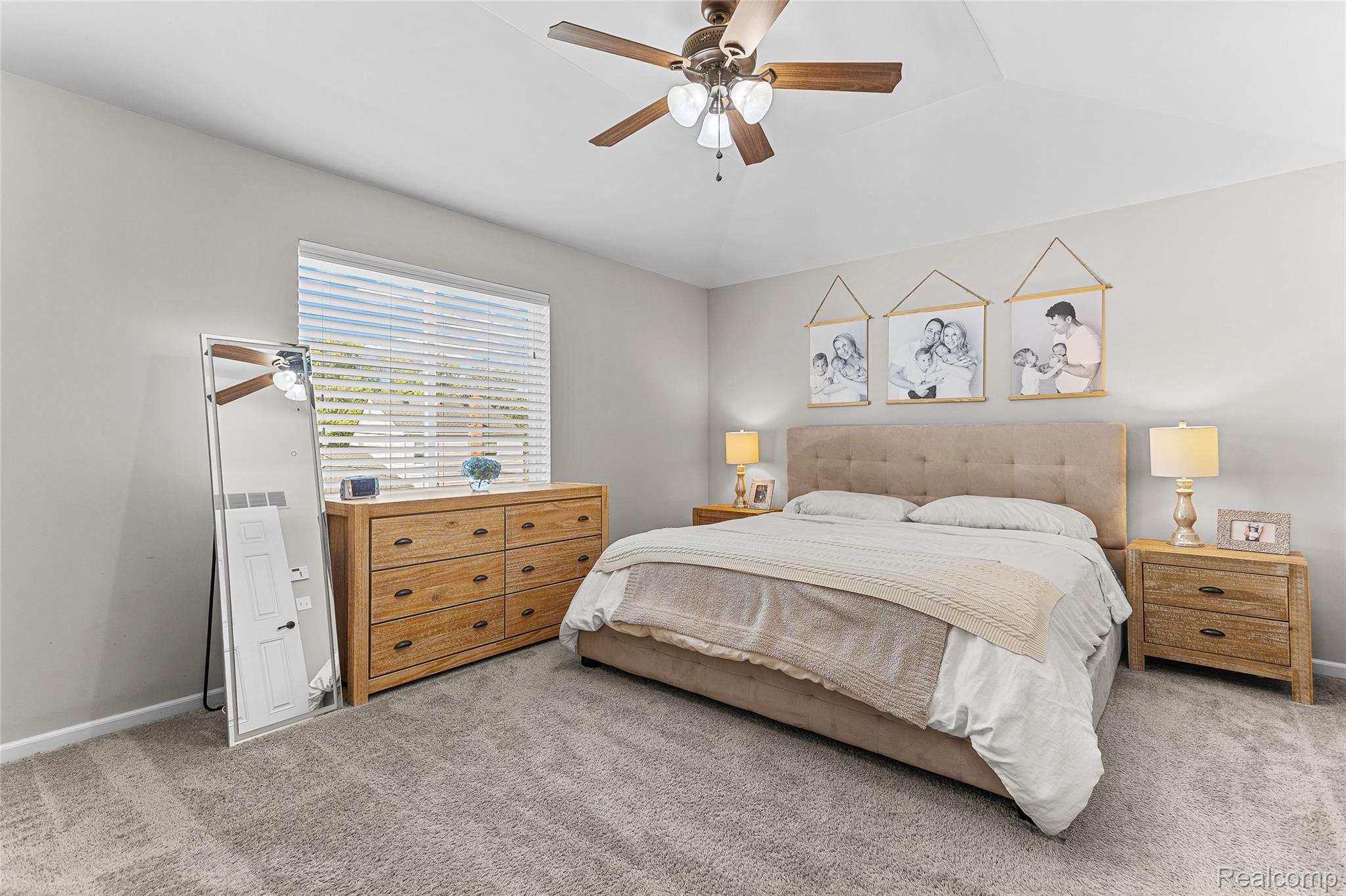 2914 Hartline Drive