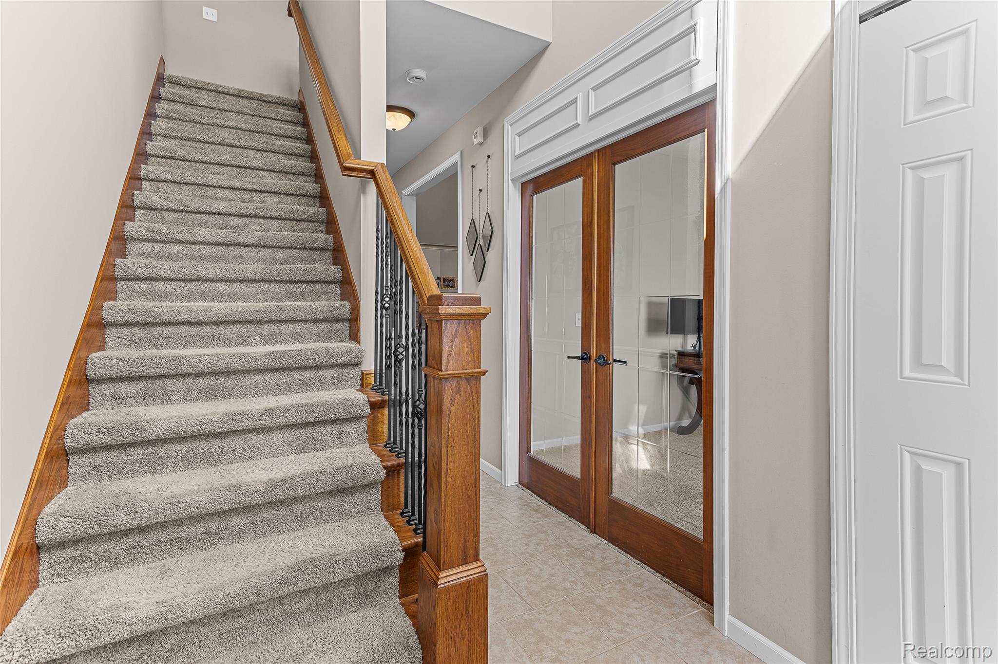 2914 Hartline Drive
