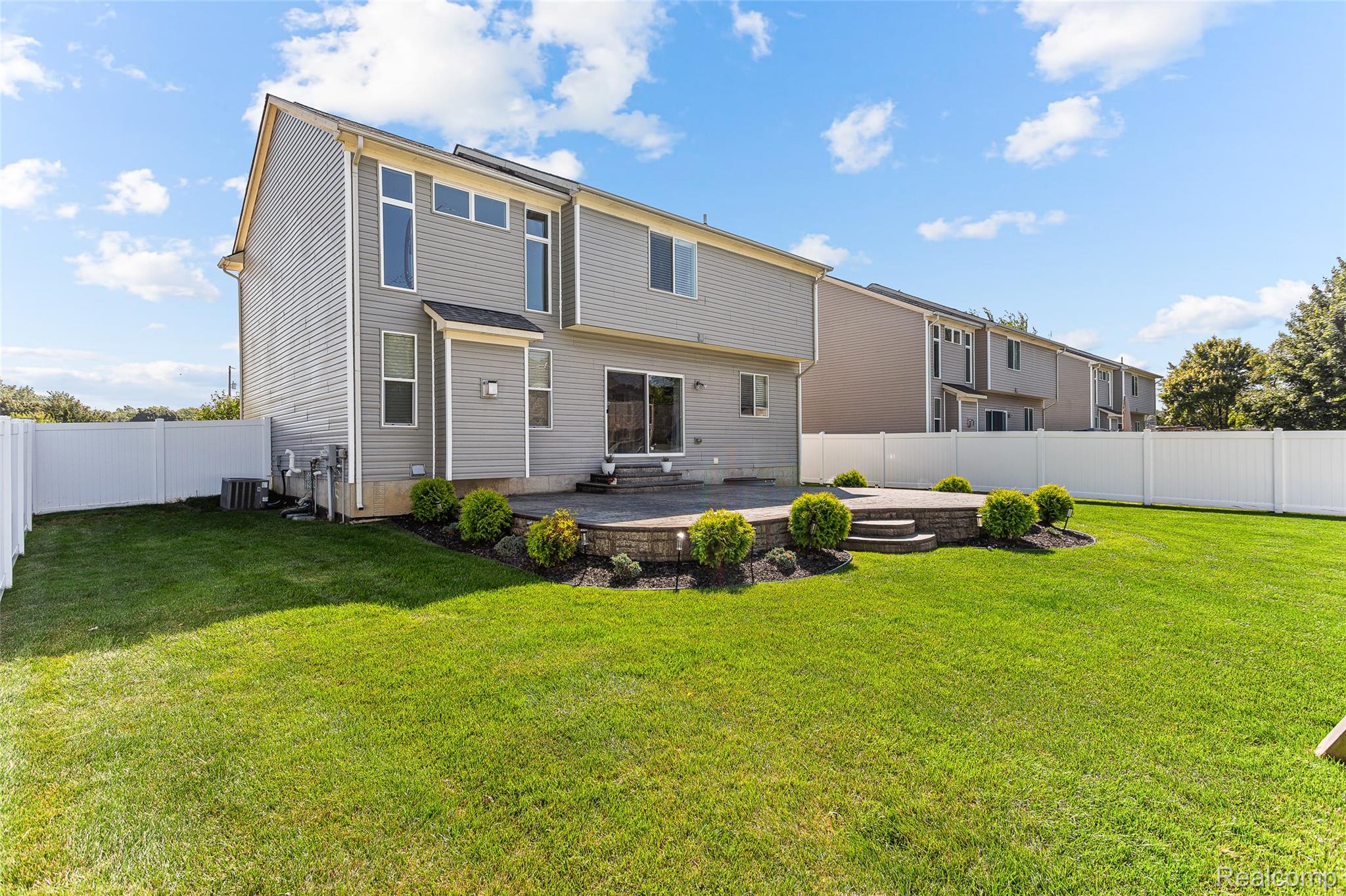 2914 Hartline Drive