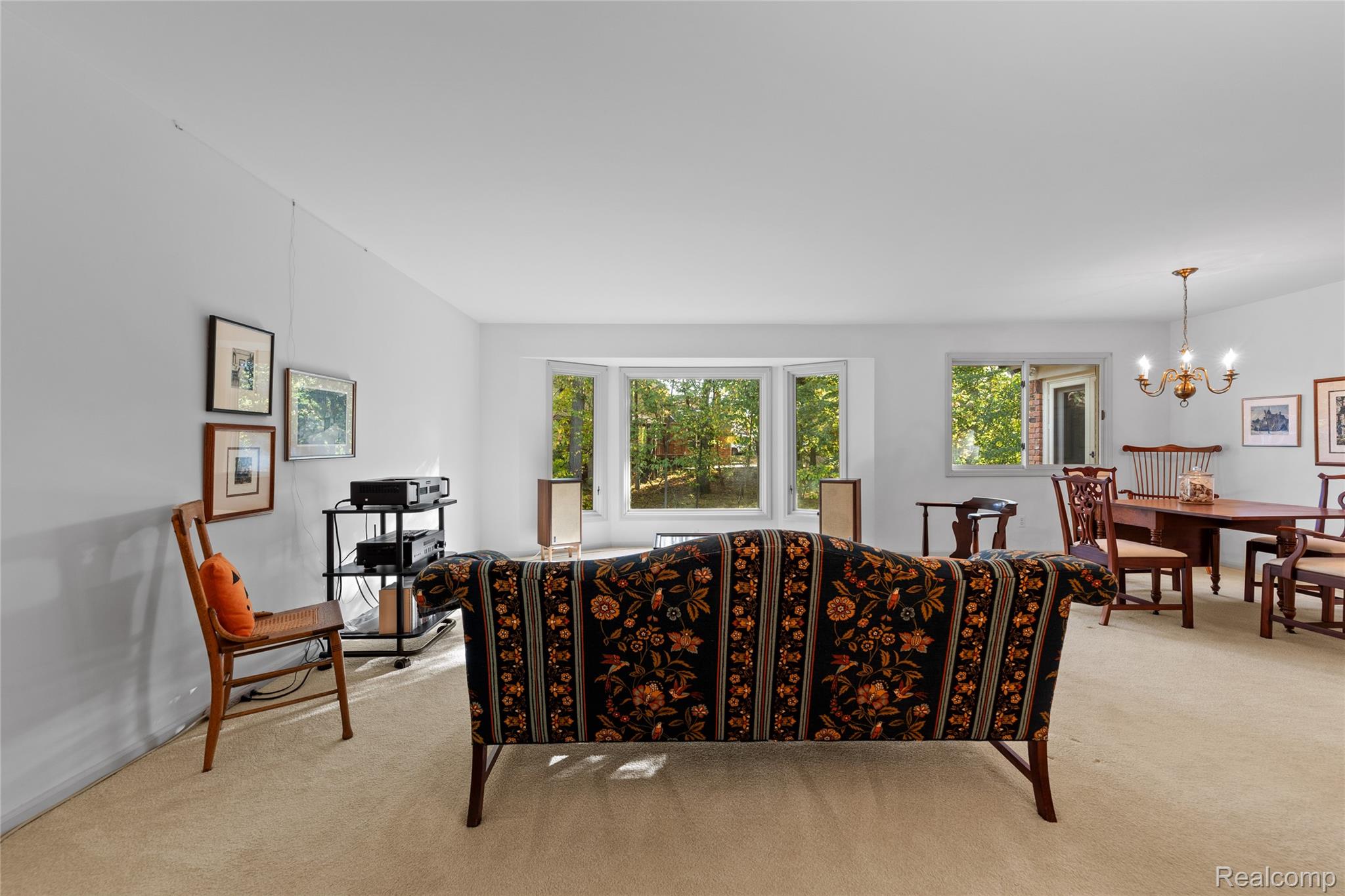 448 Streamview Court