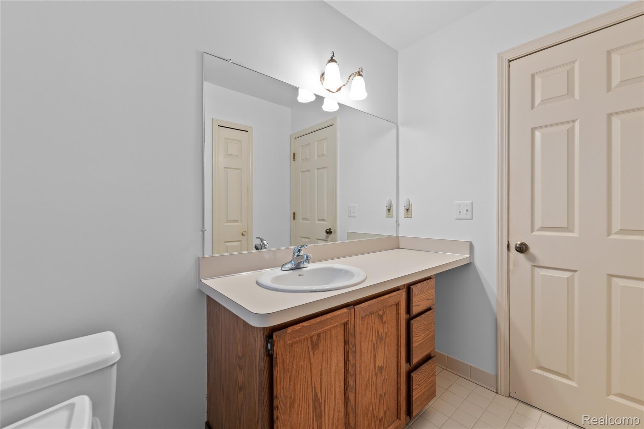 448 Streamview Court