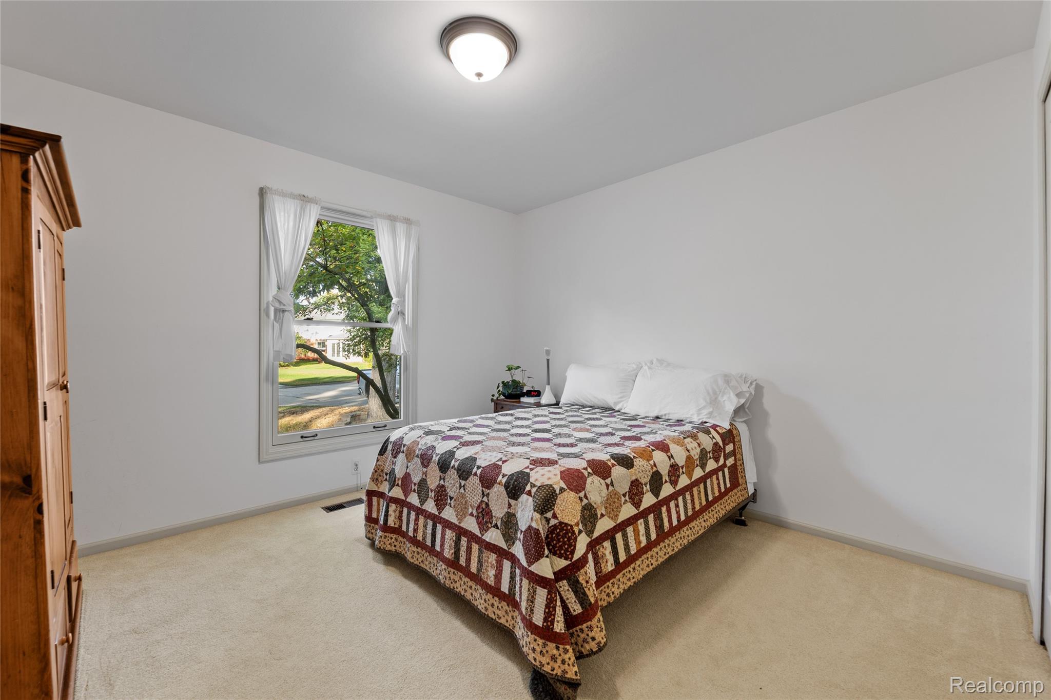 448 Streamview Court