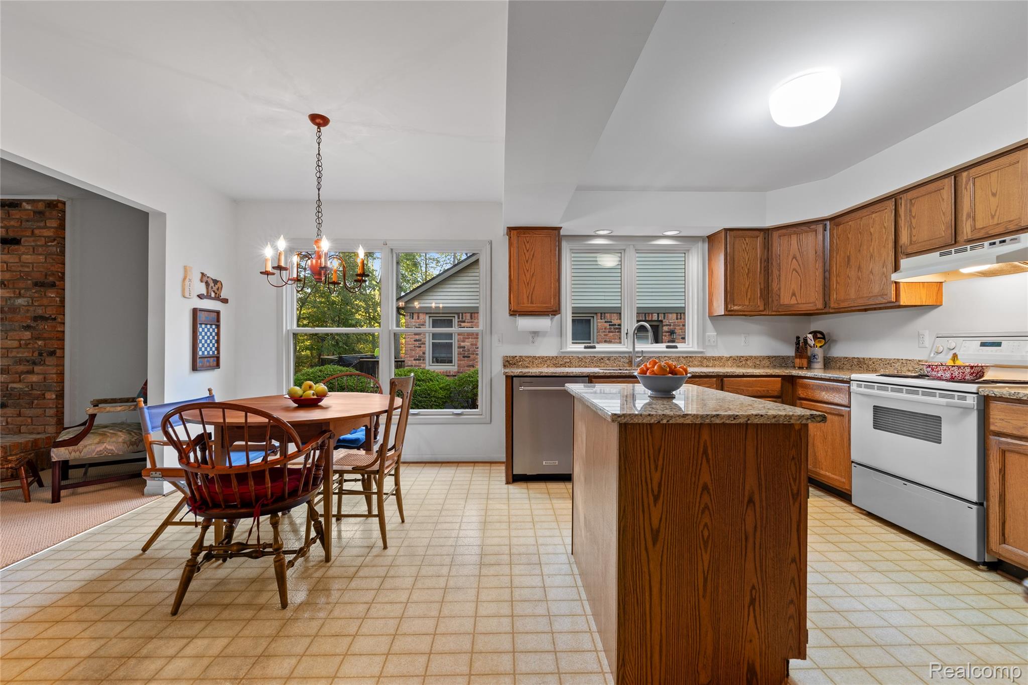448 Streamview Court