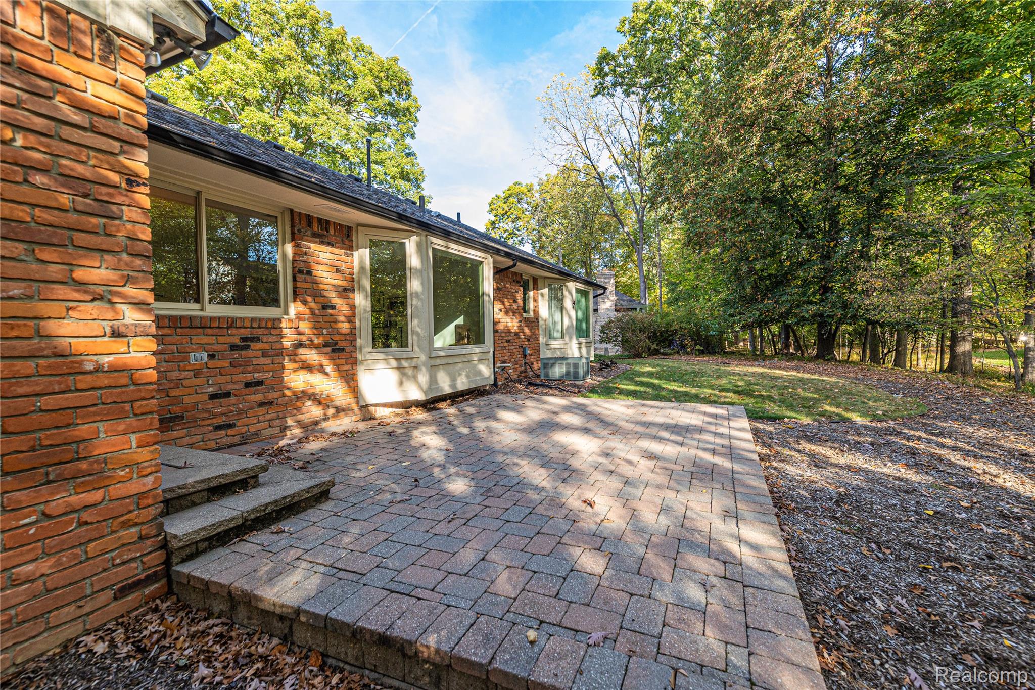 448 Streamview Court