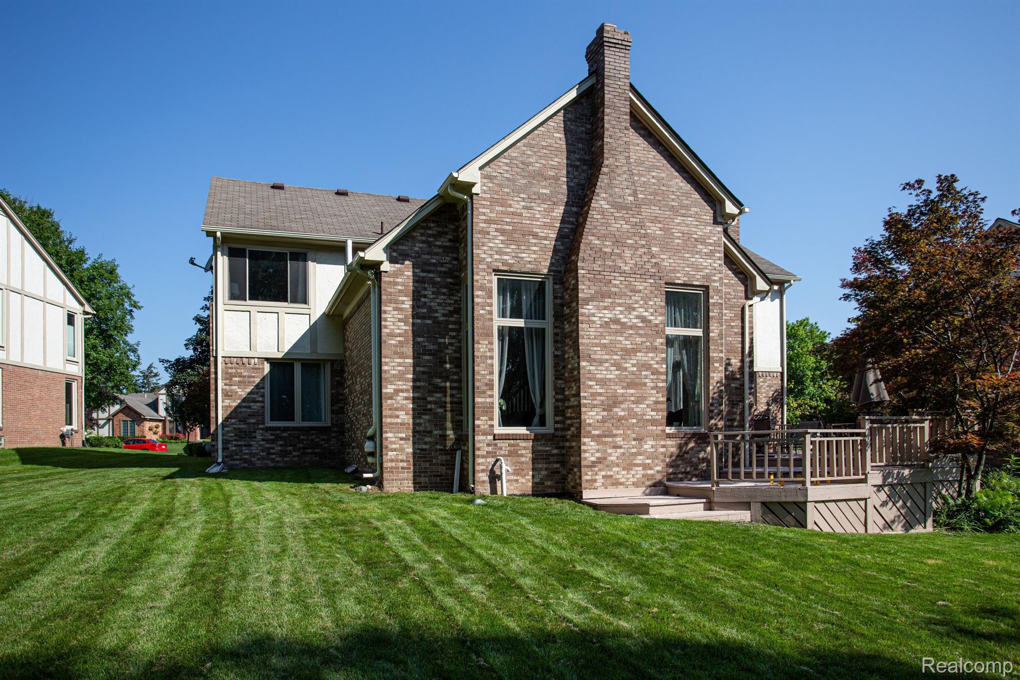 3349 Rocky Crest Drive