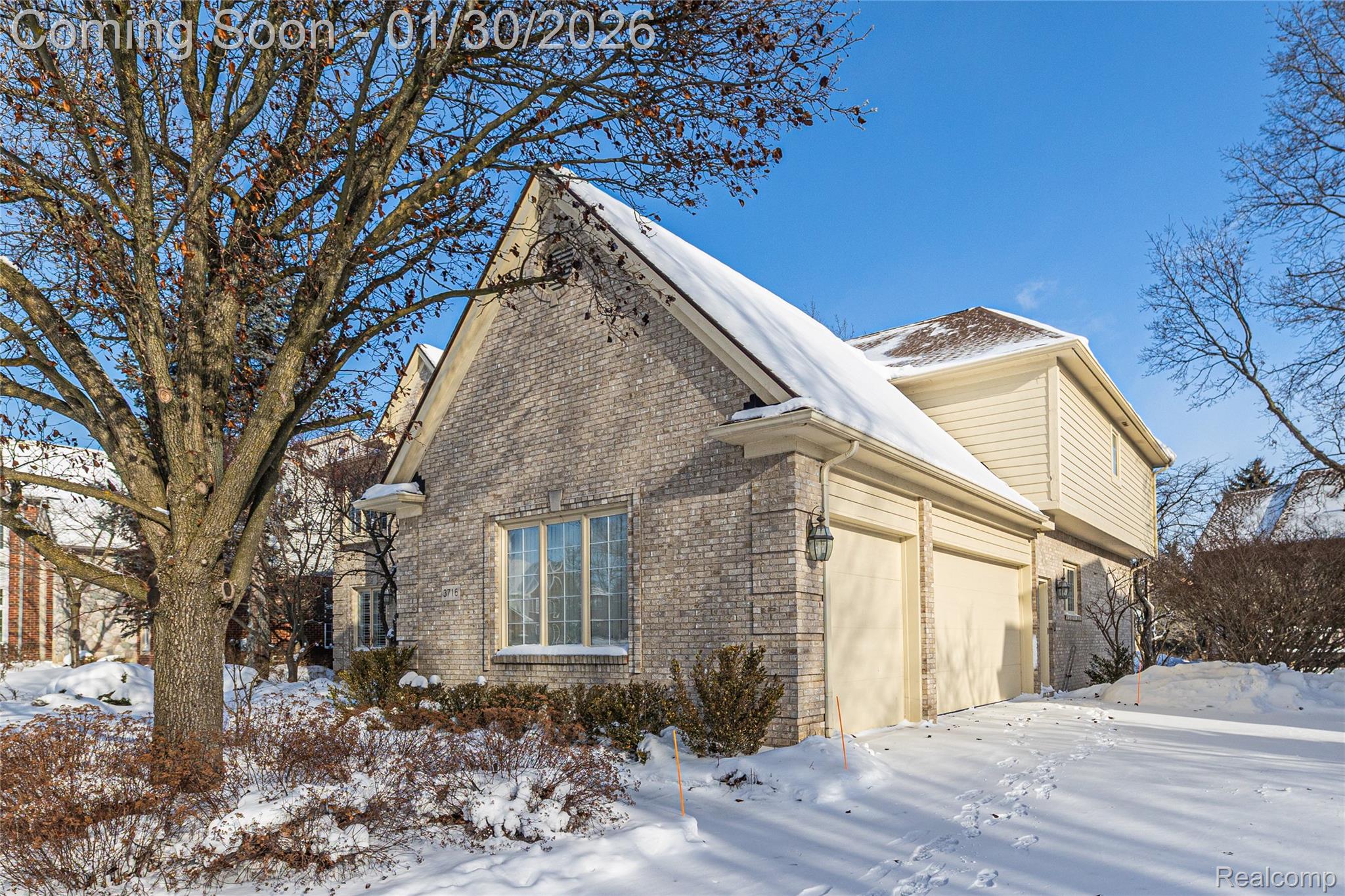 3716 Sleepy Fox Drive