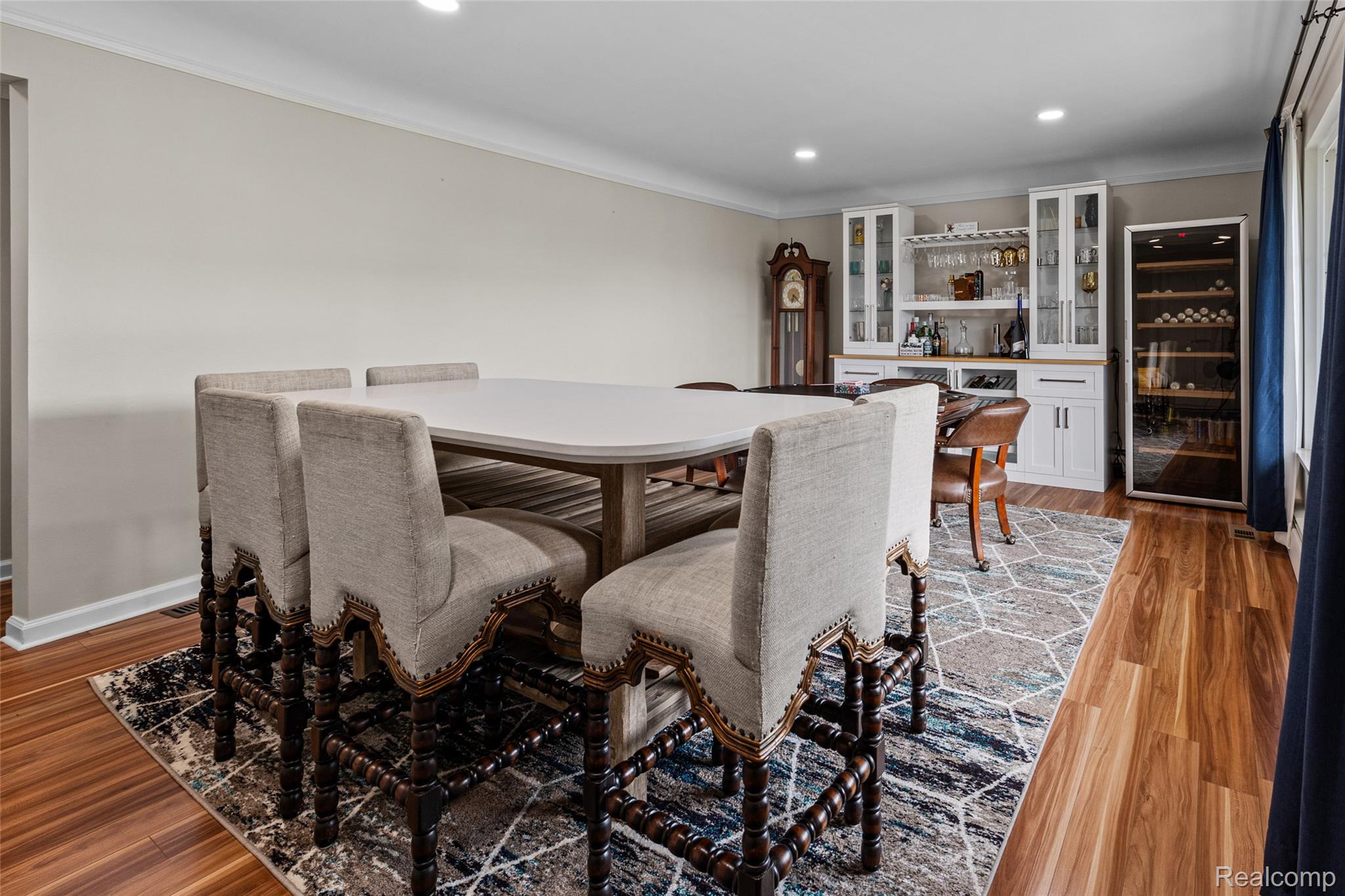 49775 Keycove Street