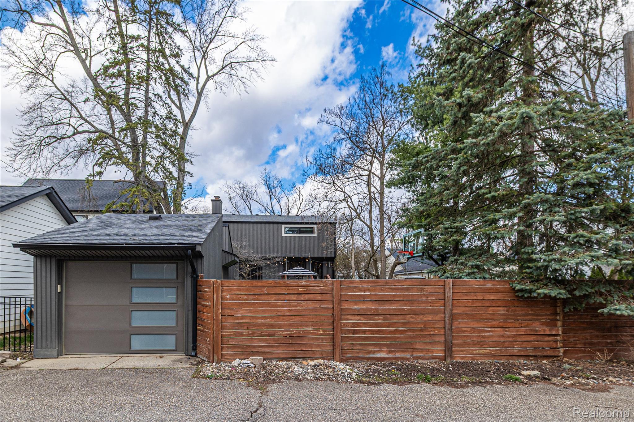 312 Terry Avenue
