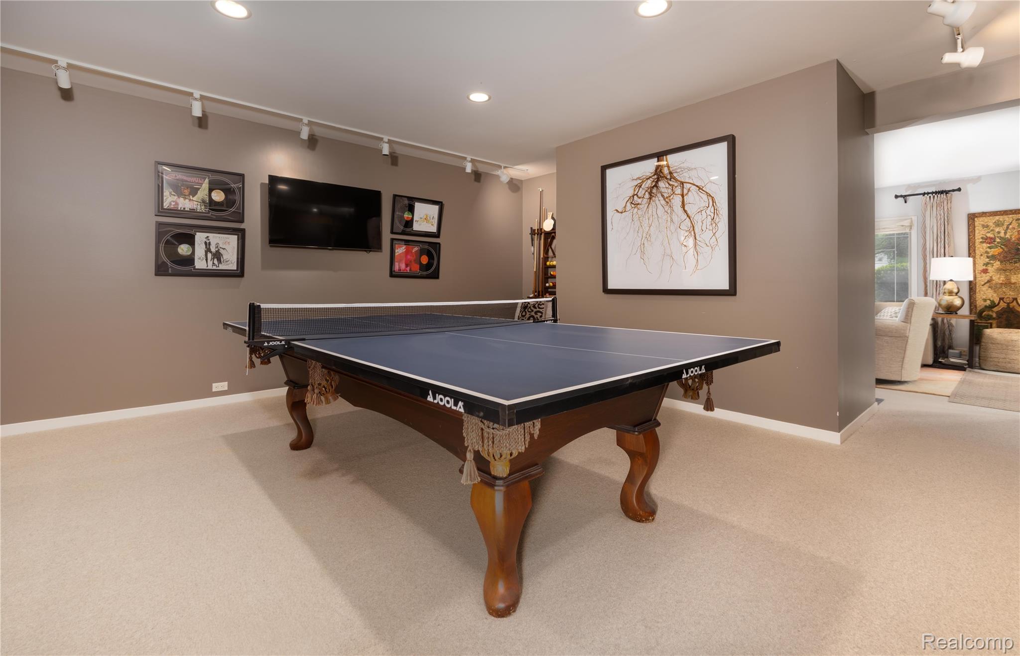 4054 Cranbrook Court