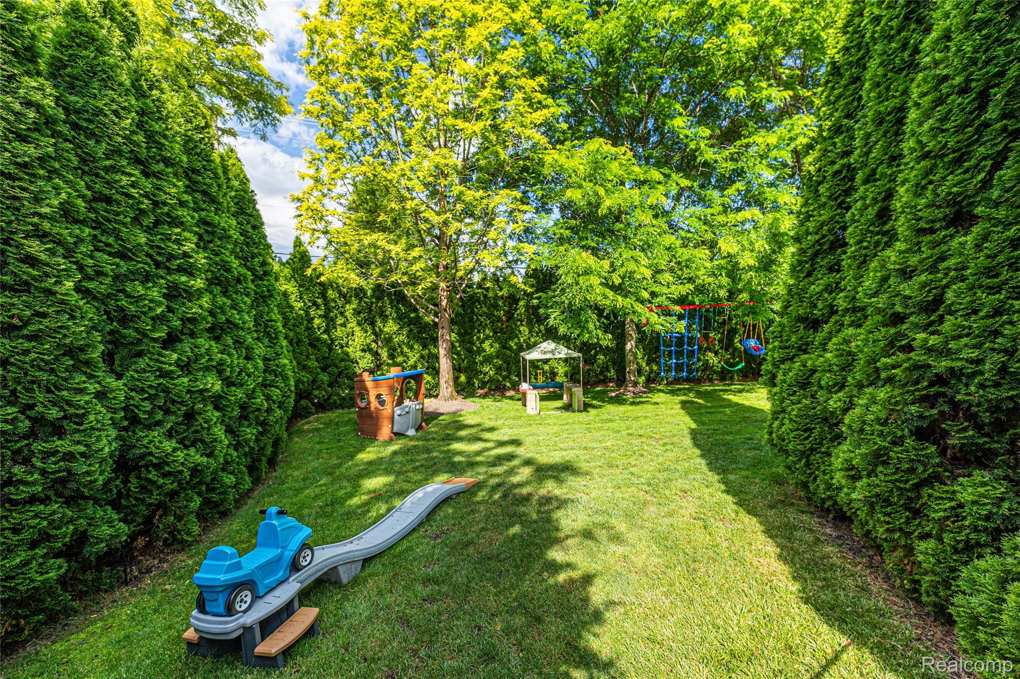 1781 Apple Ridge Court